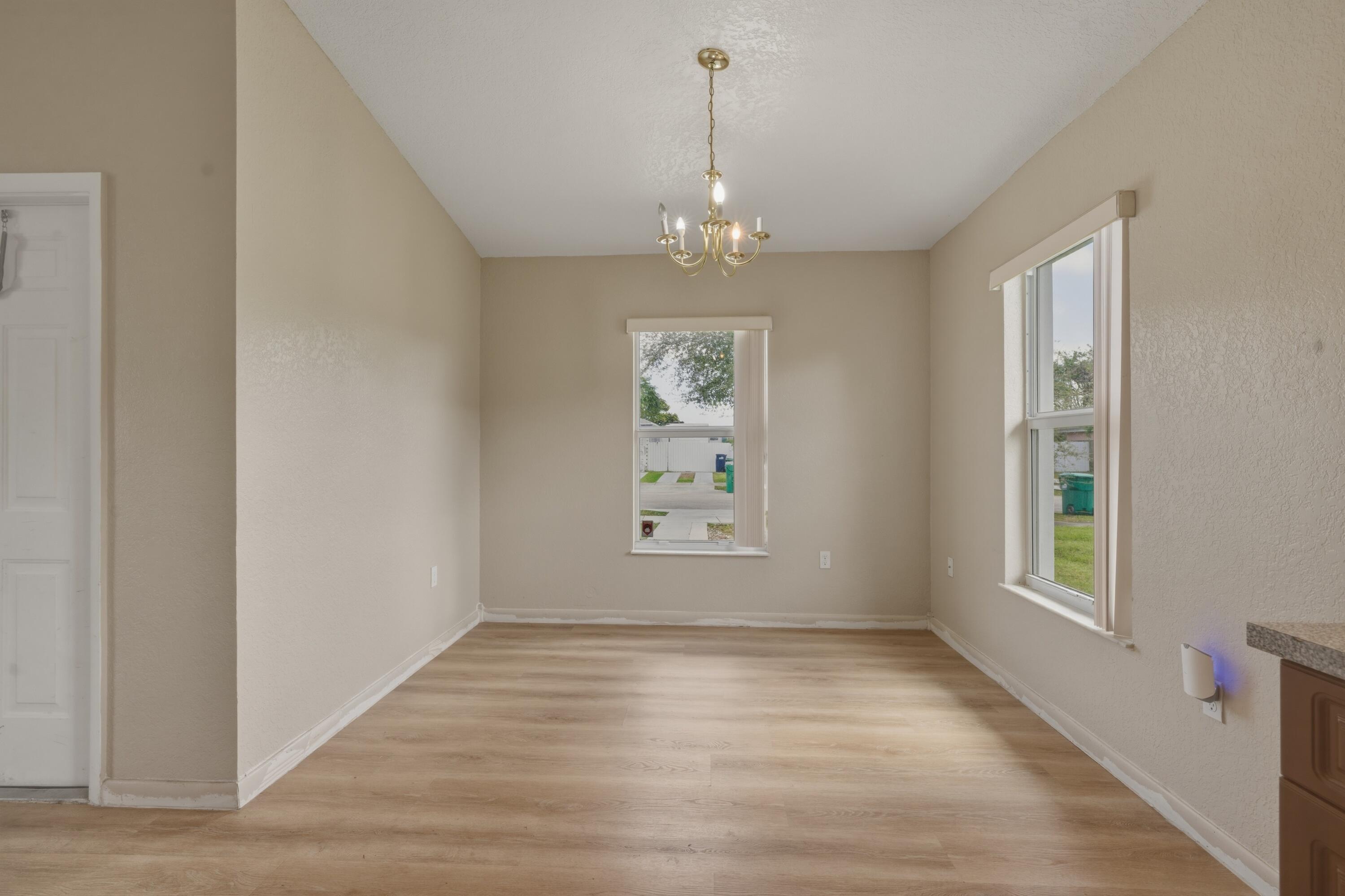 20402 SW 119th Miami, FL 33177