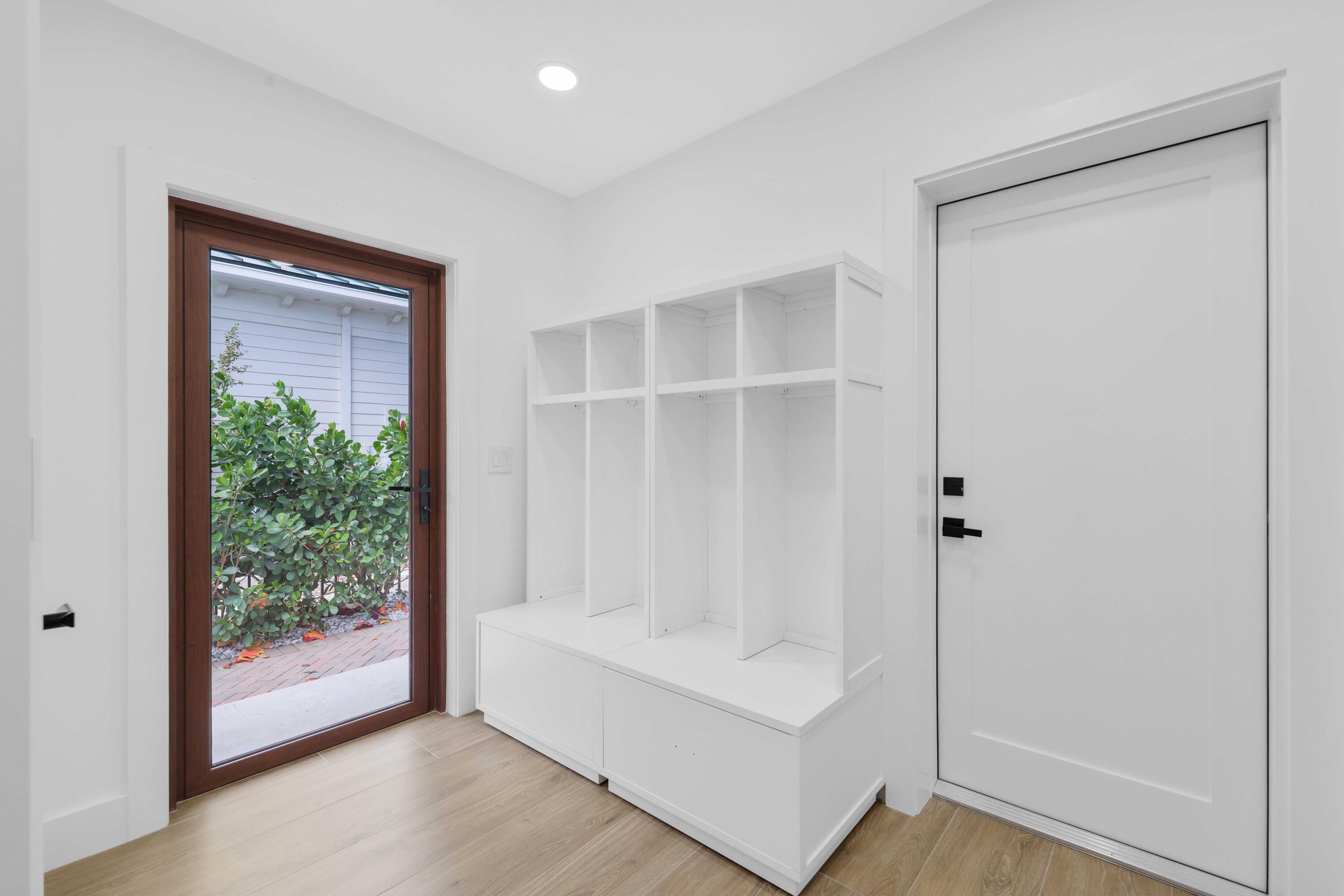 1102 Island Delray Beach, FL 33483