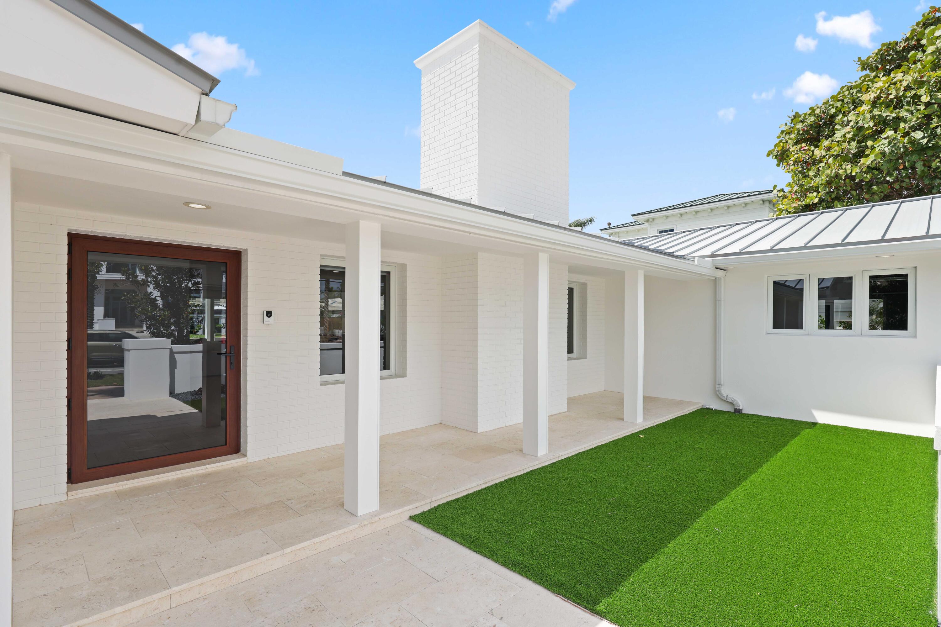 1102 Island Delray Beach, FL 33483