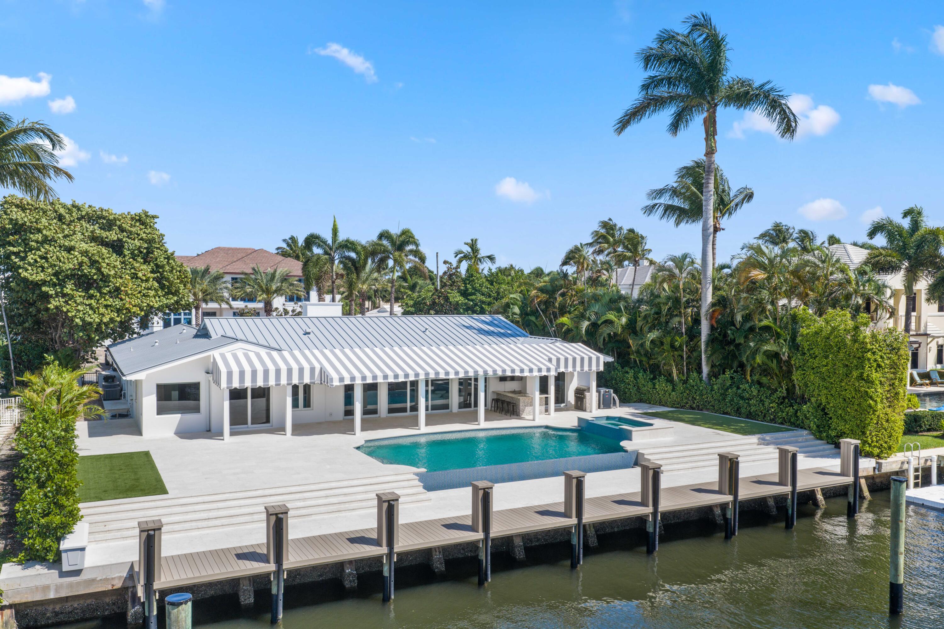1102 Island Delray Beach, FL 33483