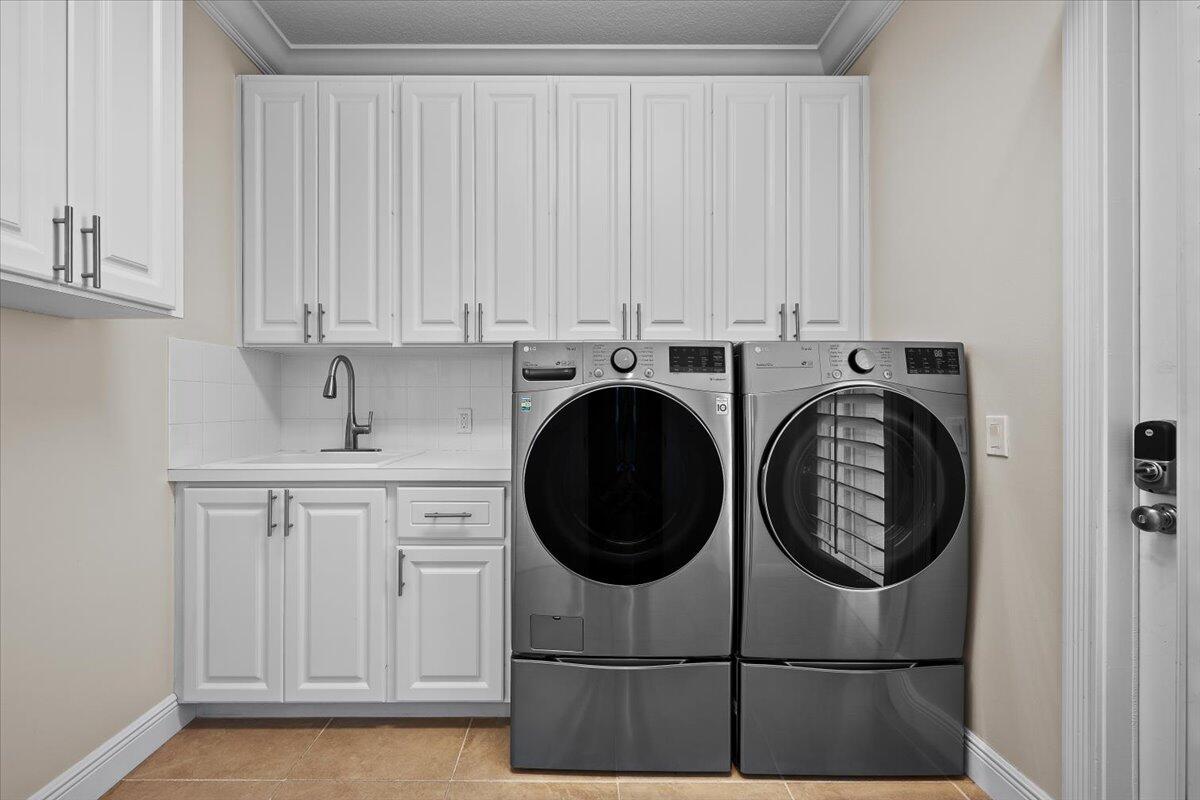 126 Barbados Jupiter, FL 33458