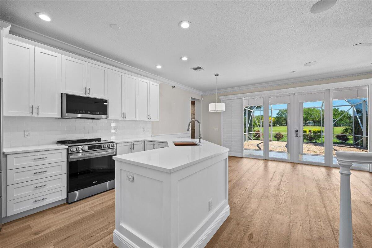 126 Barbados Jupiter, FL 33458