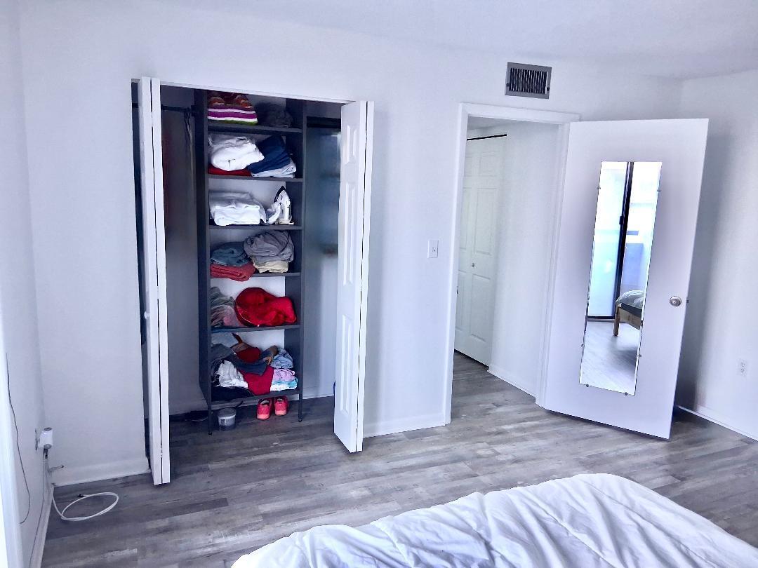 7300 Wayne #213 Miami Beach, FL 33141
