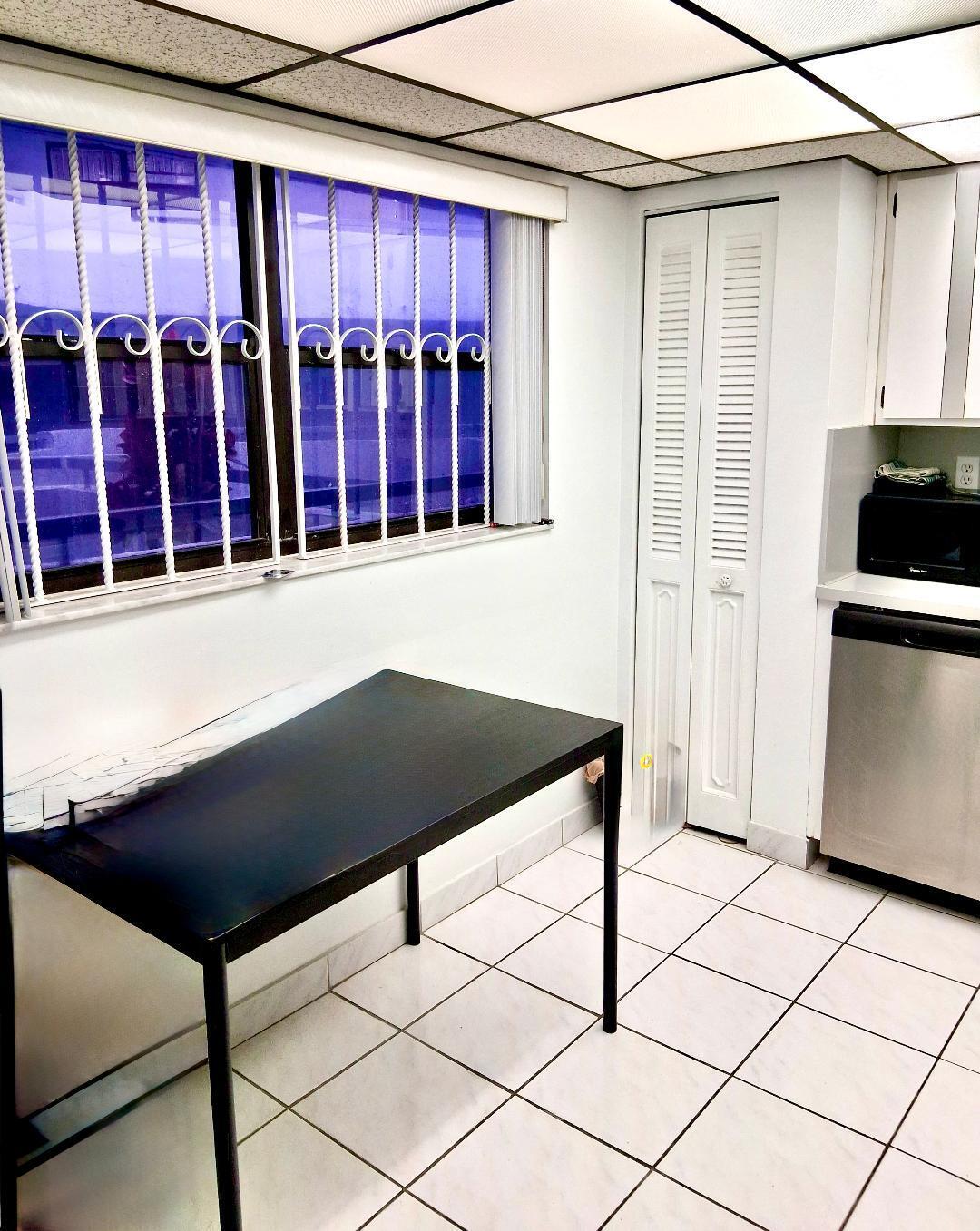 7300 Wayne #213 Miami Beach, FL 33141