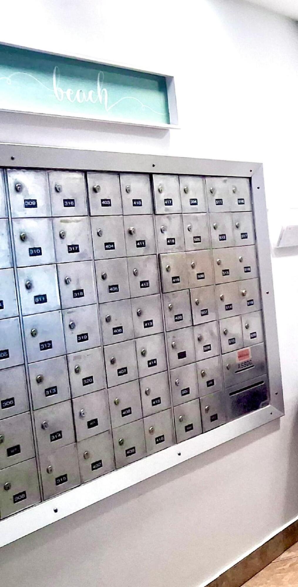 7300 Wayne #213 Miami Beach, FL 33141