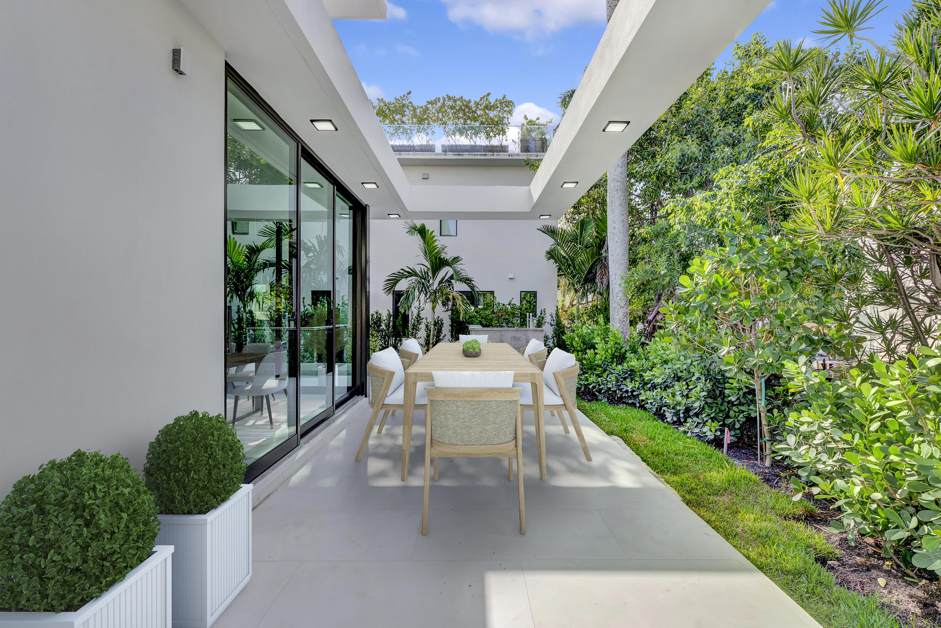 2130 S Miami Miami, FL 33129