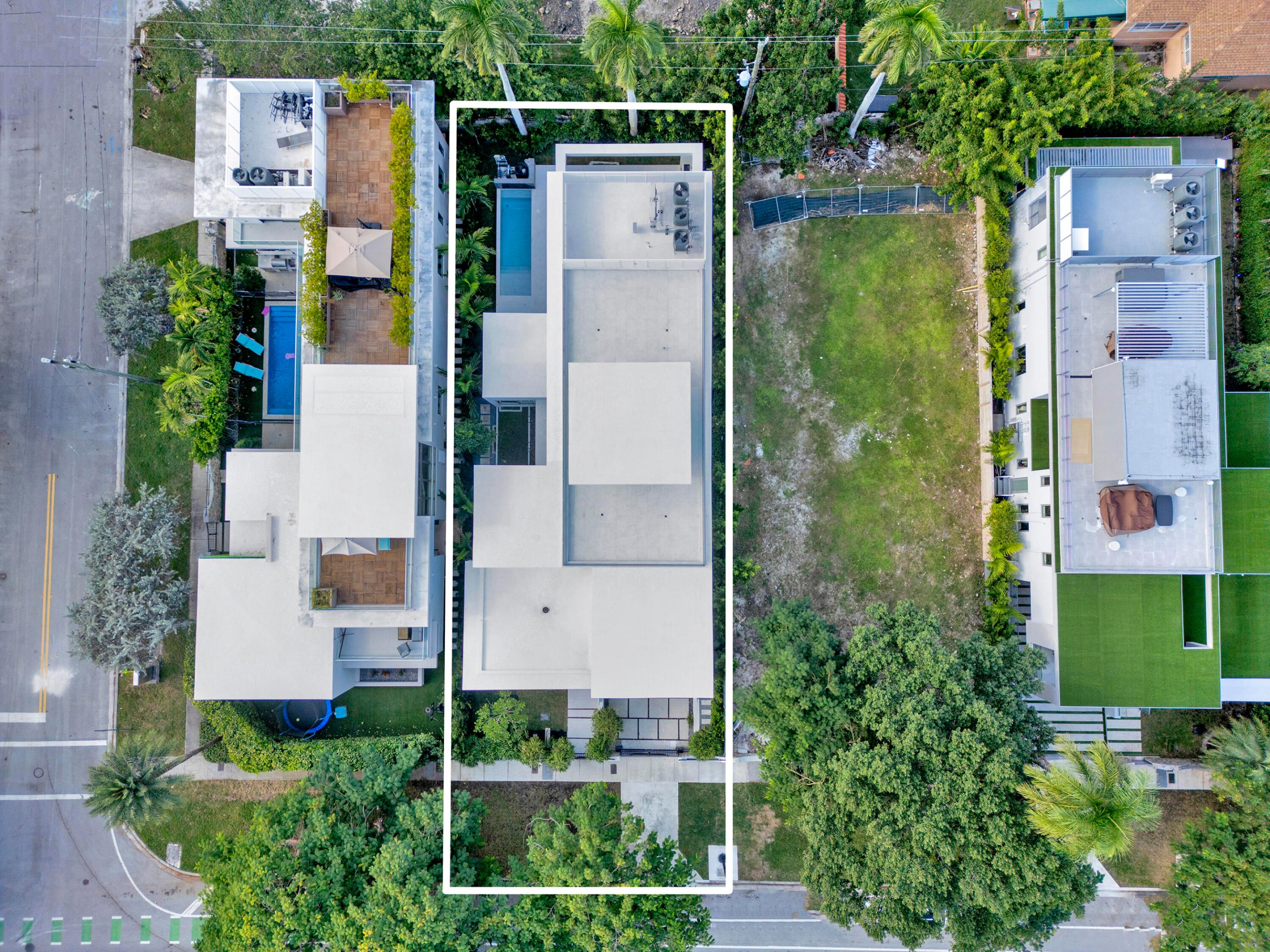 2130 S Miami Miami, FL 33129