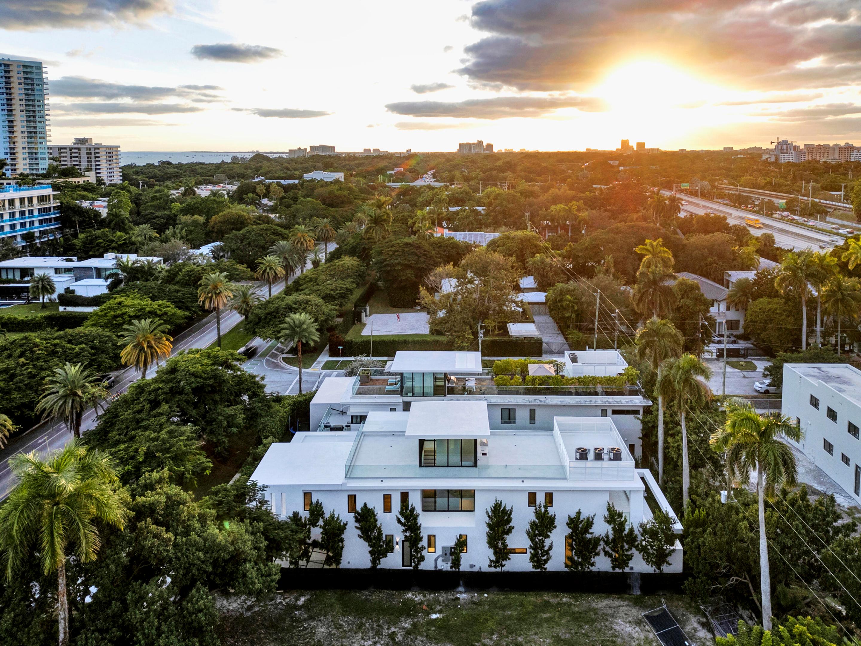 2130 S Miami Miami, FL 33129