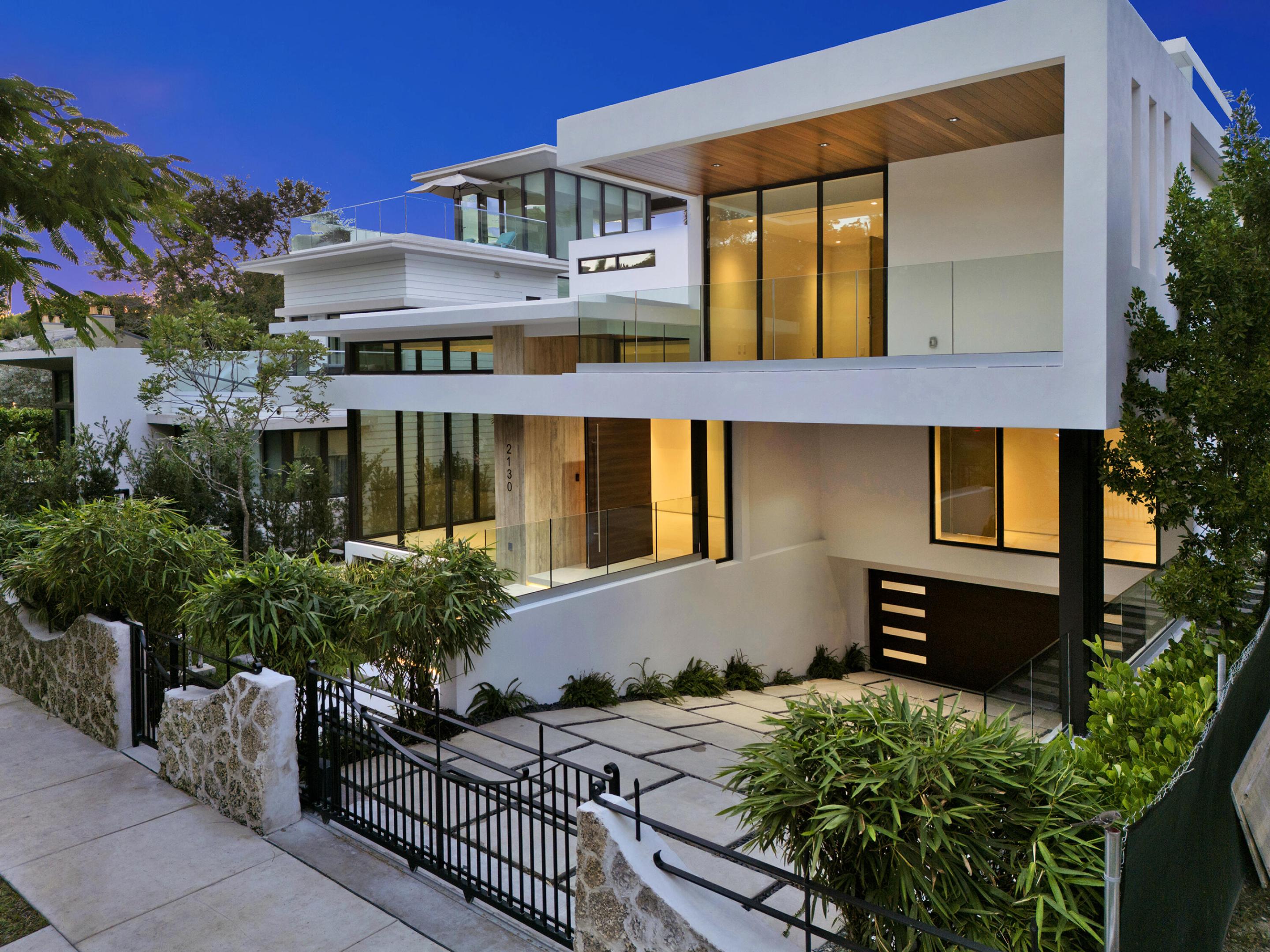 2130 S Miami Miami, FL 33129