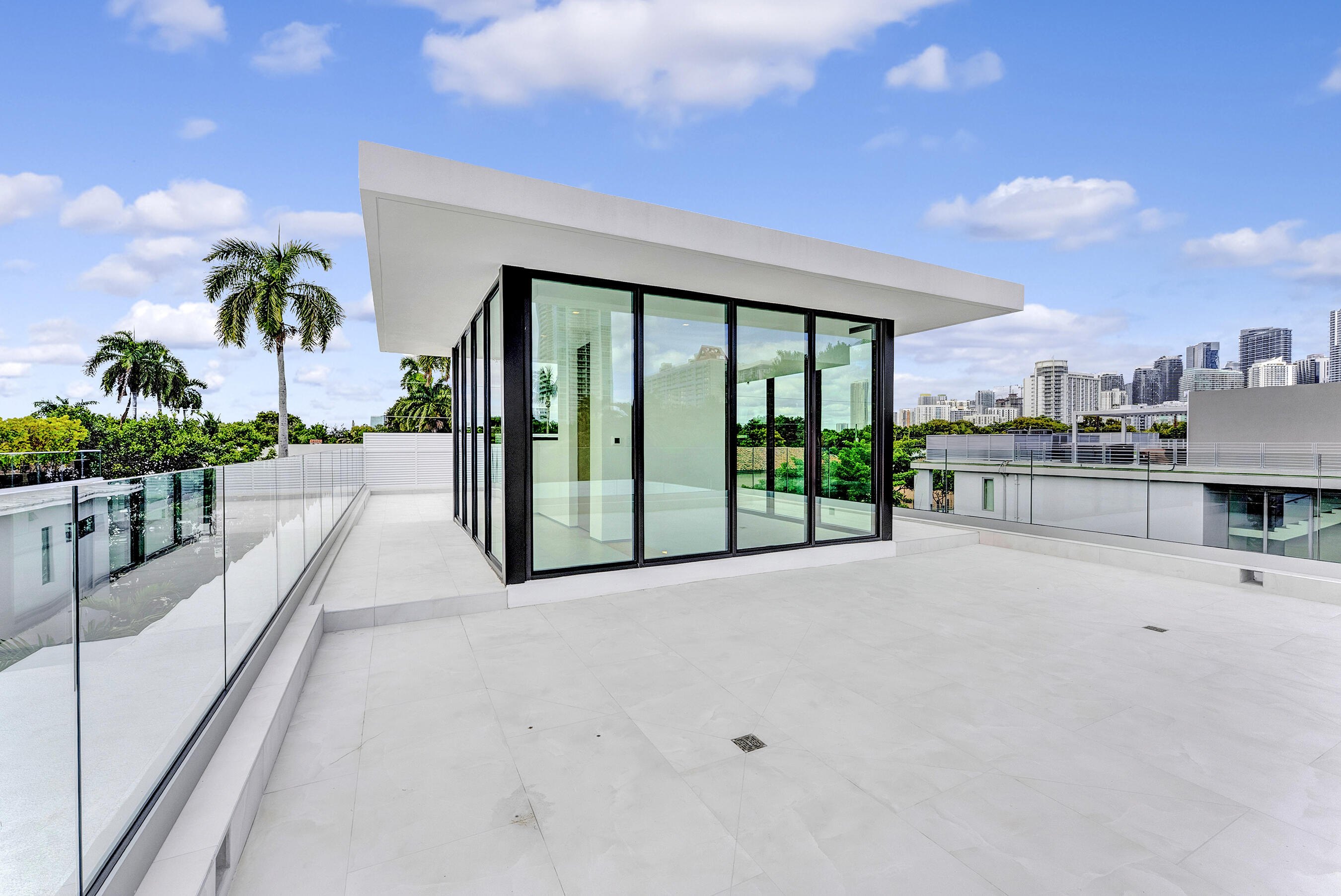 2130 S Miami Miami, FL 33129