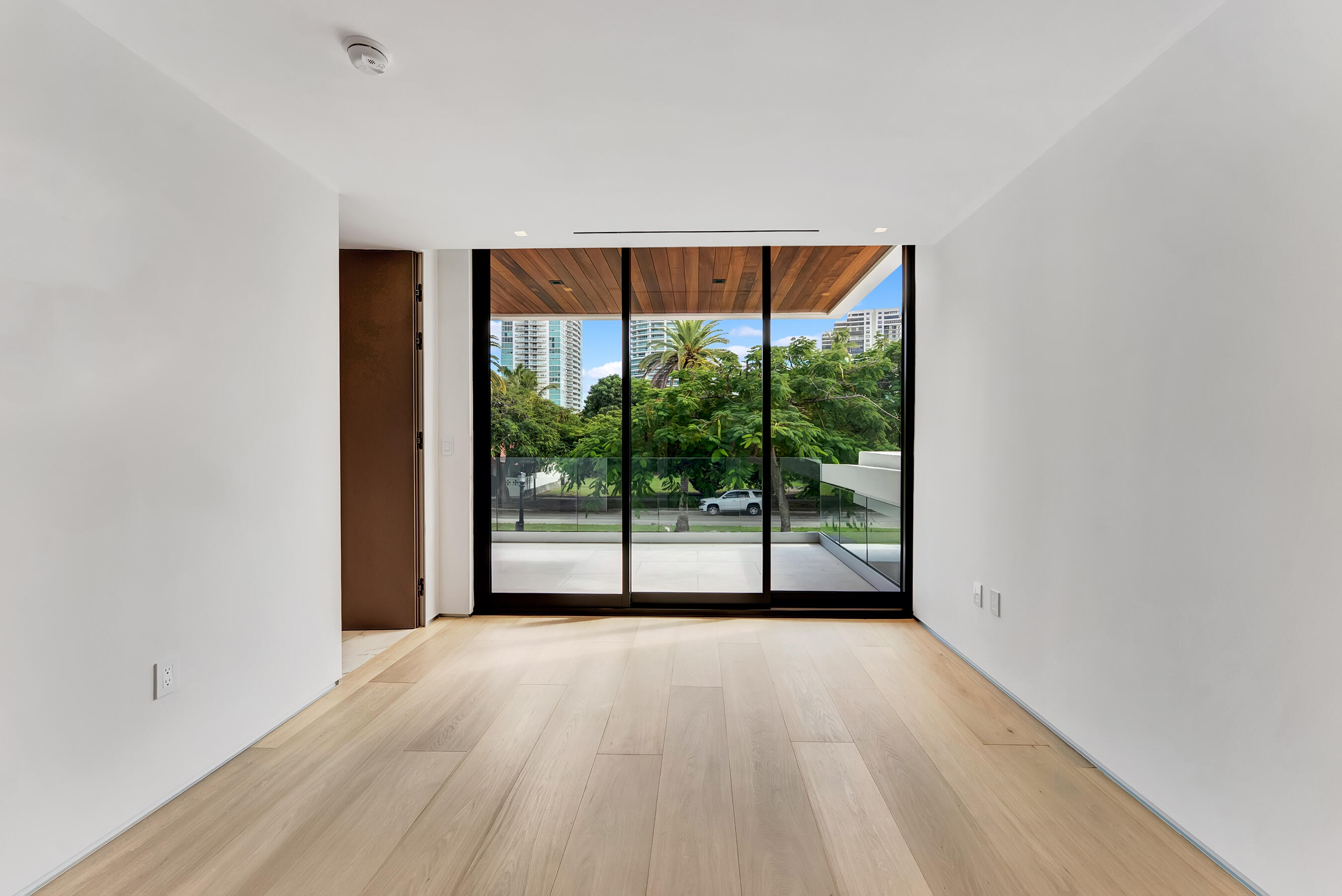 2130 S Miami Miami, FL 33129