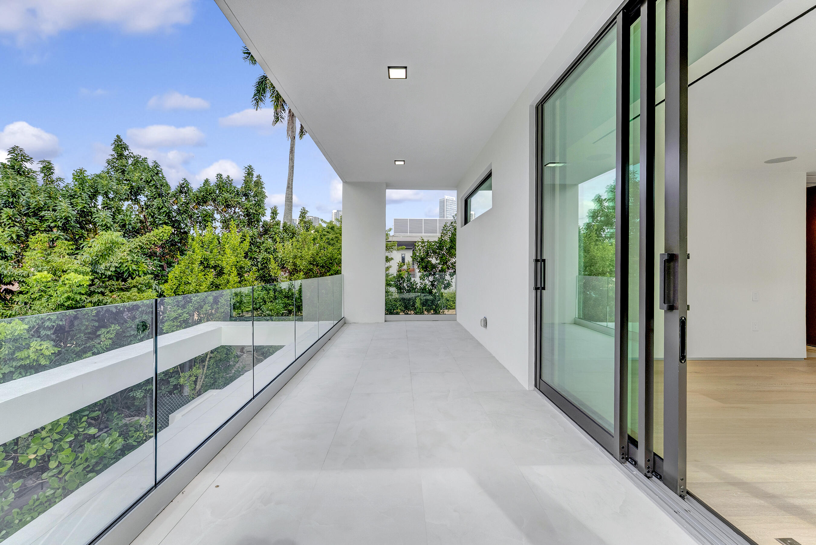 2130 S Miami Miami, FL 33129