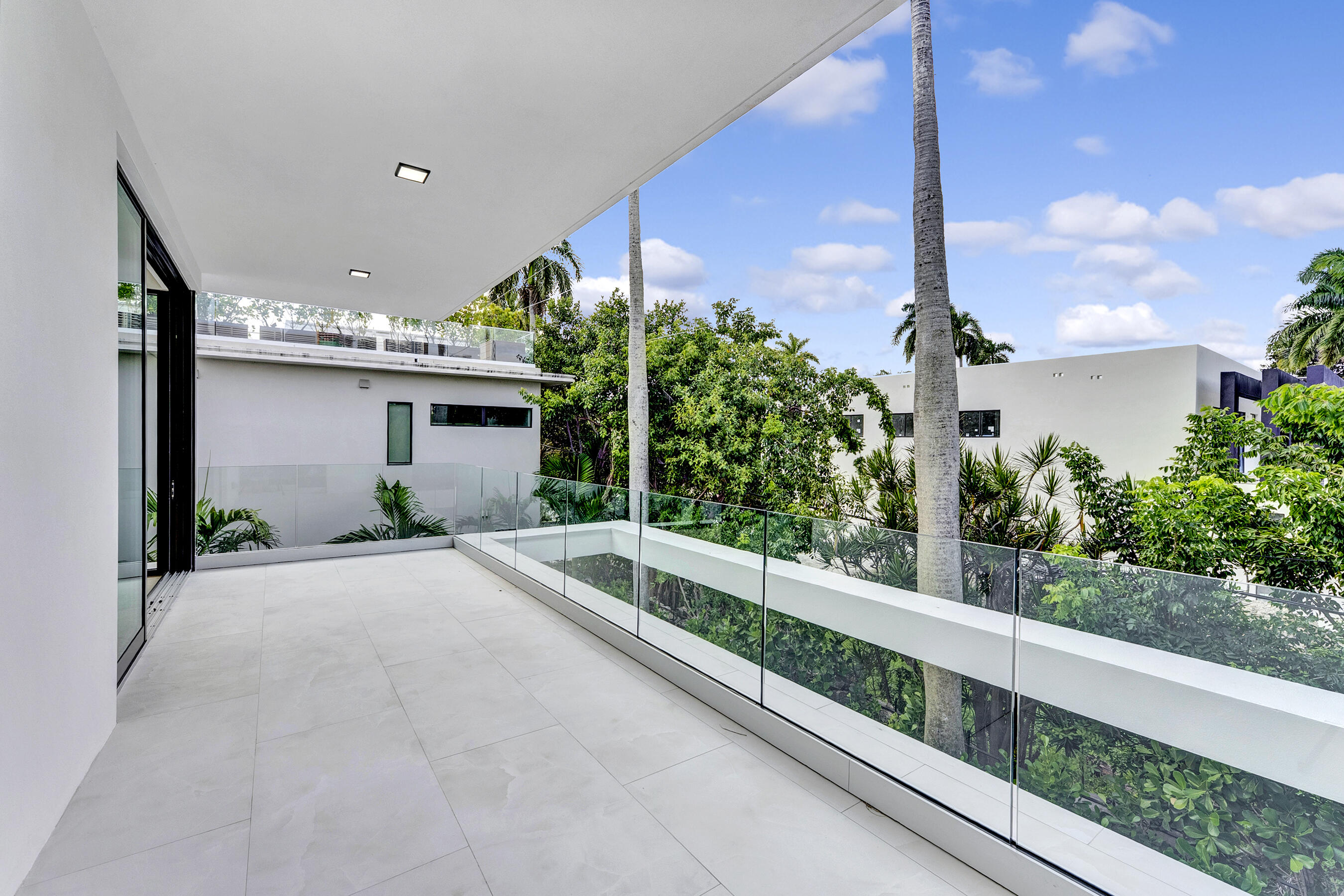 2130 S Miami Miami, FL 33129