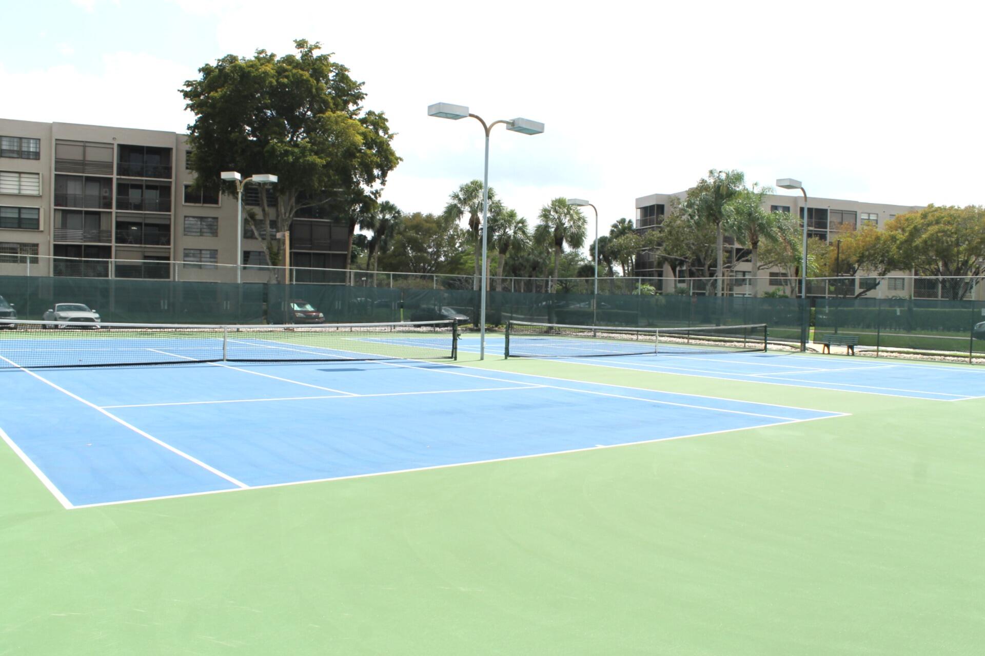 1100 Colony Pt Cir #314 Pembroke Pines, FL 33026