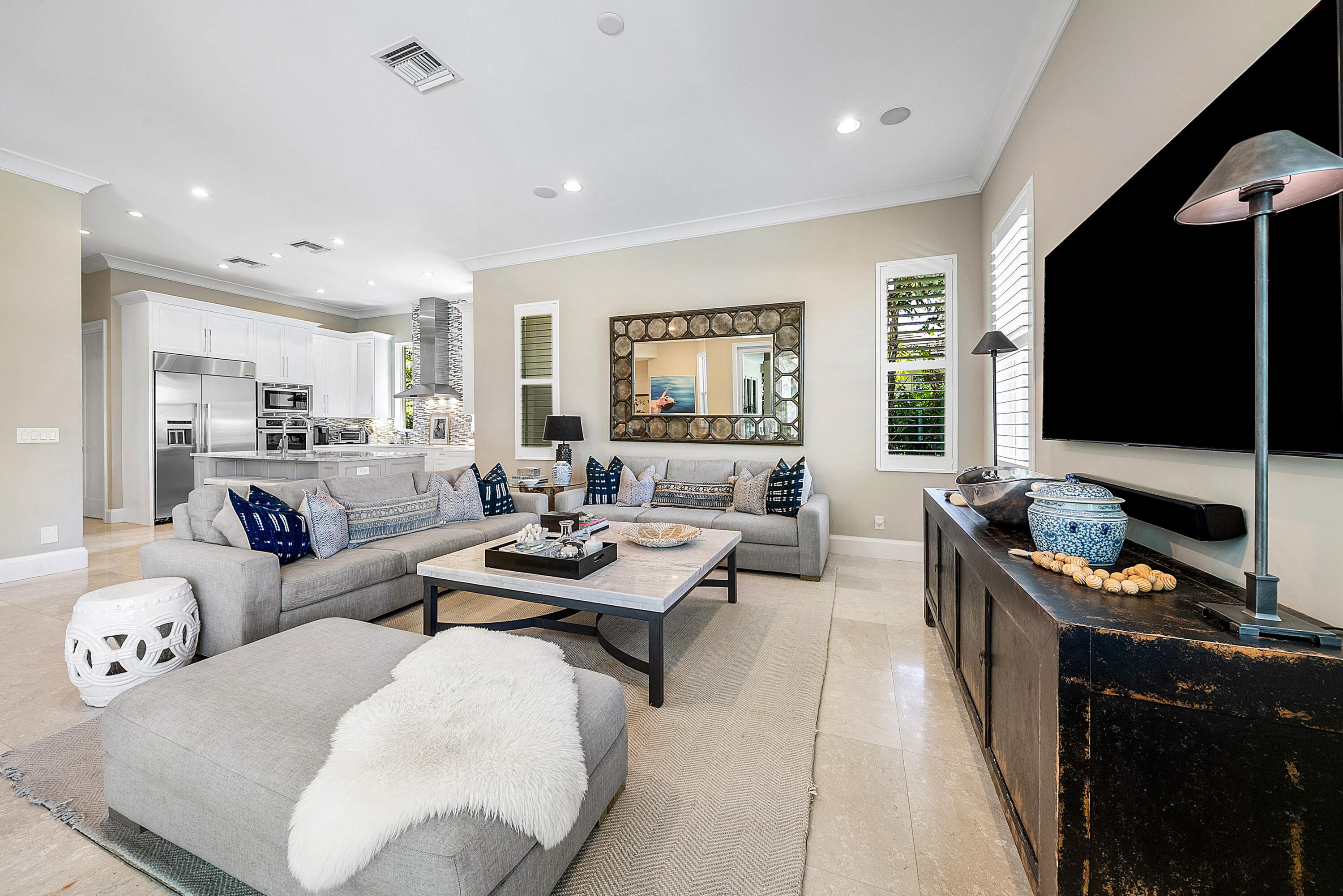 33 Spanish Riv Ocean Ridge, FL 33435