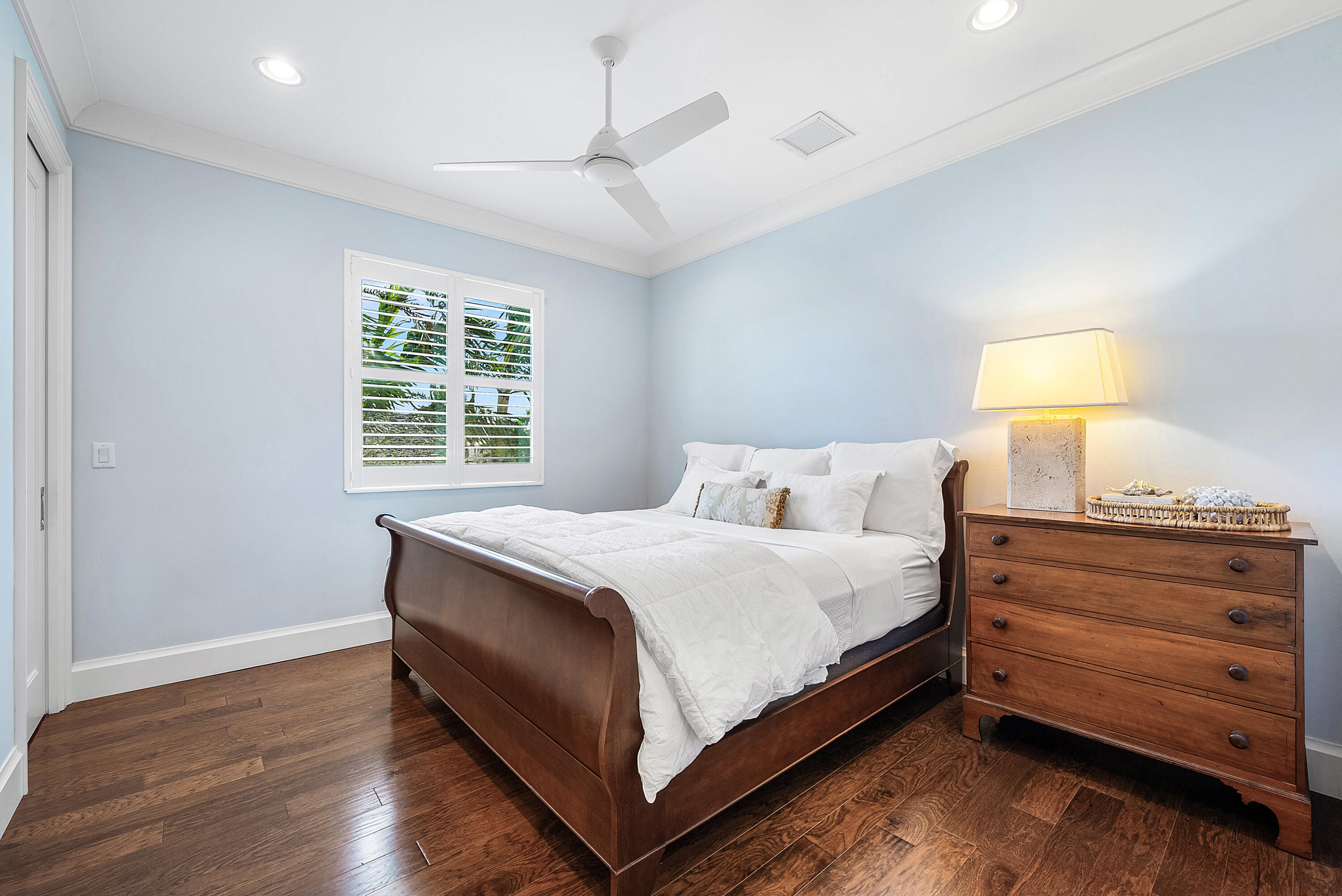 33 Spanish Riv Ocean Ridge, FL 33435