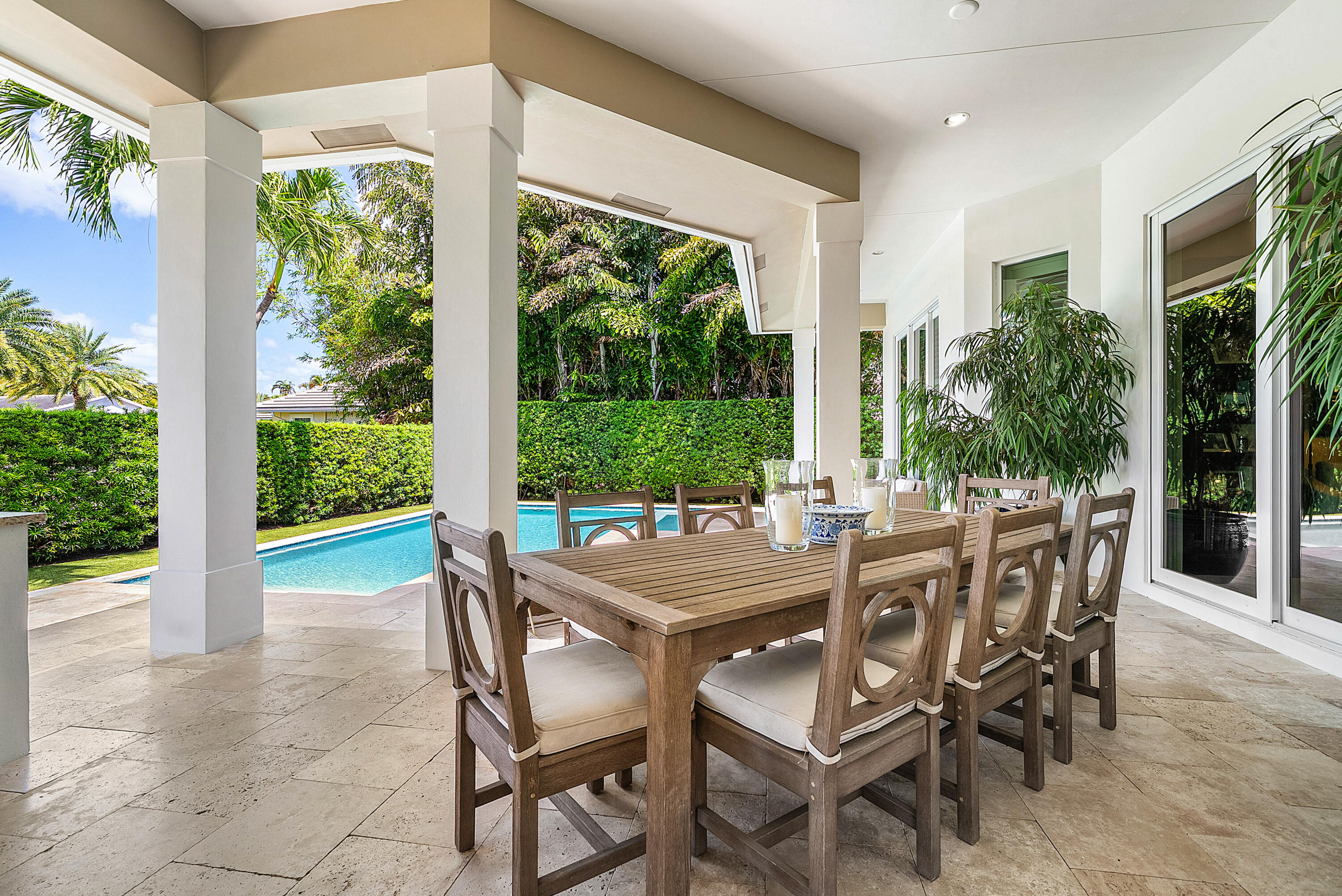 33 Spanish Riv Ocean Ridge, FL 33435
