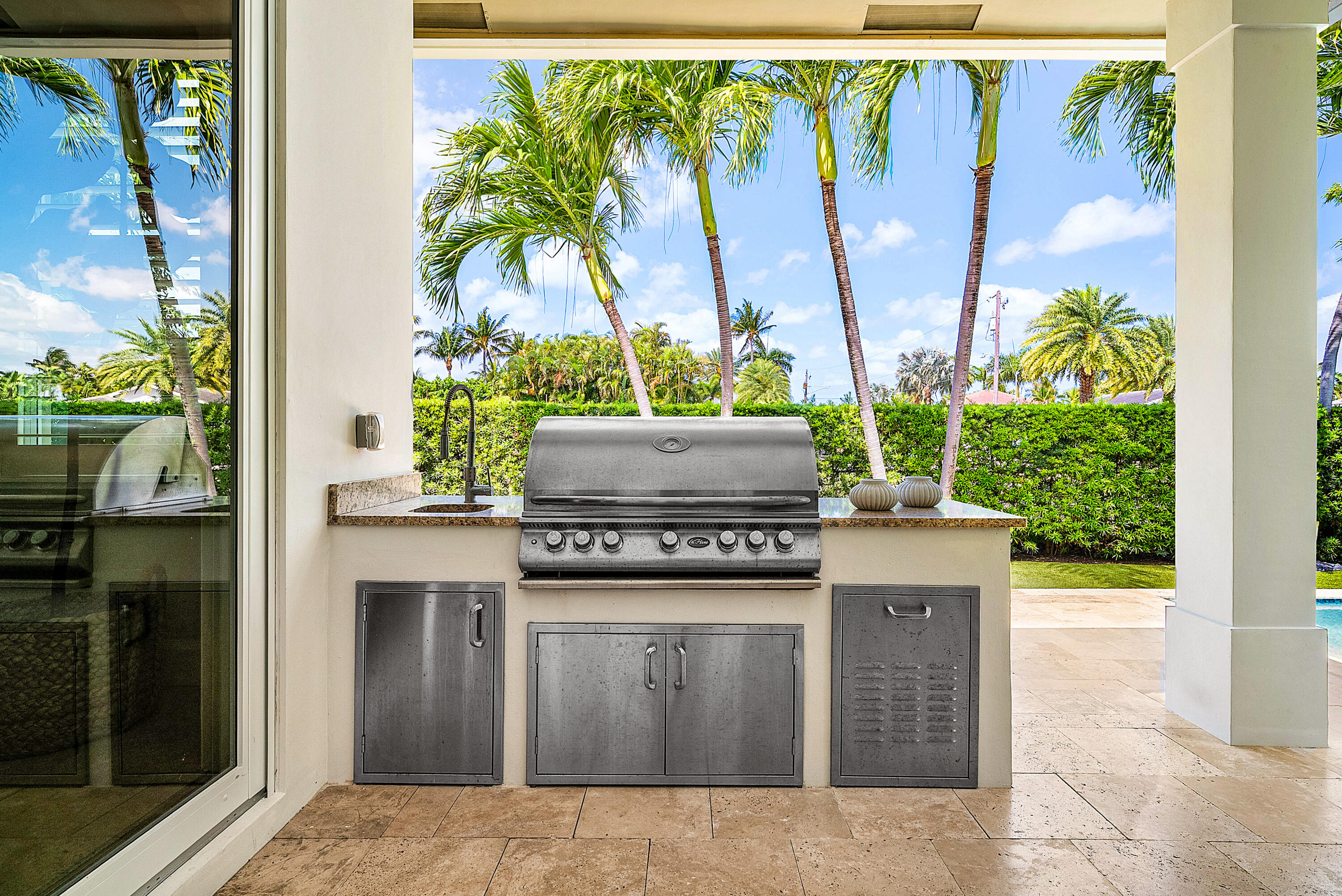 33 Spanish Riv Ocean Ridge, FL 33435