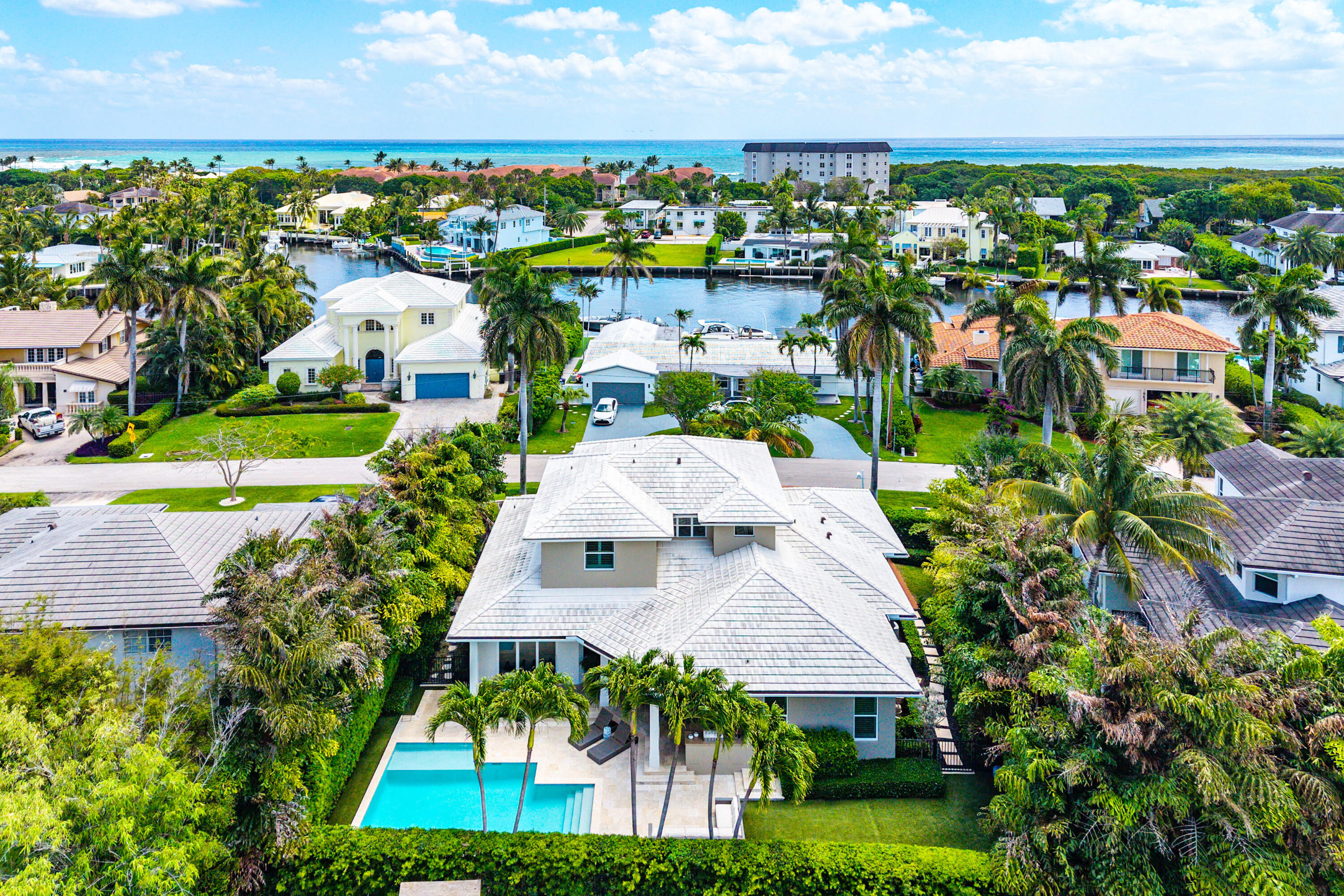 33 Spanish Riv Ocean Ridge, FL 33435