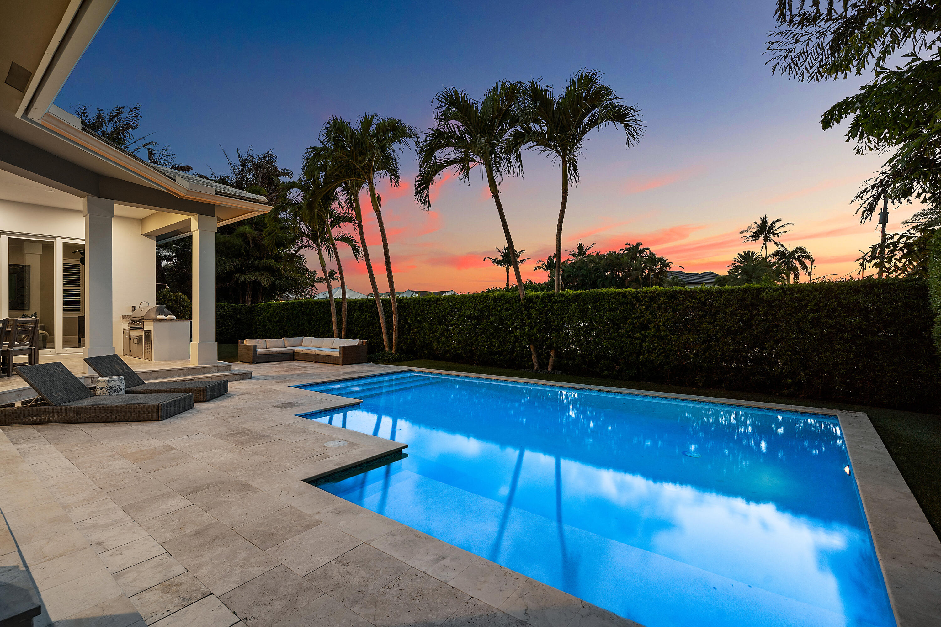 33 Spanish Riv Ocean Ridge, FL 33435