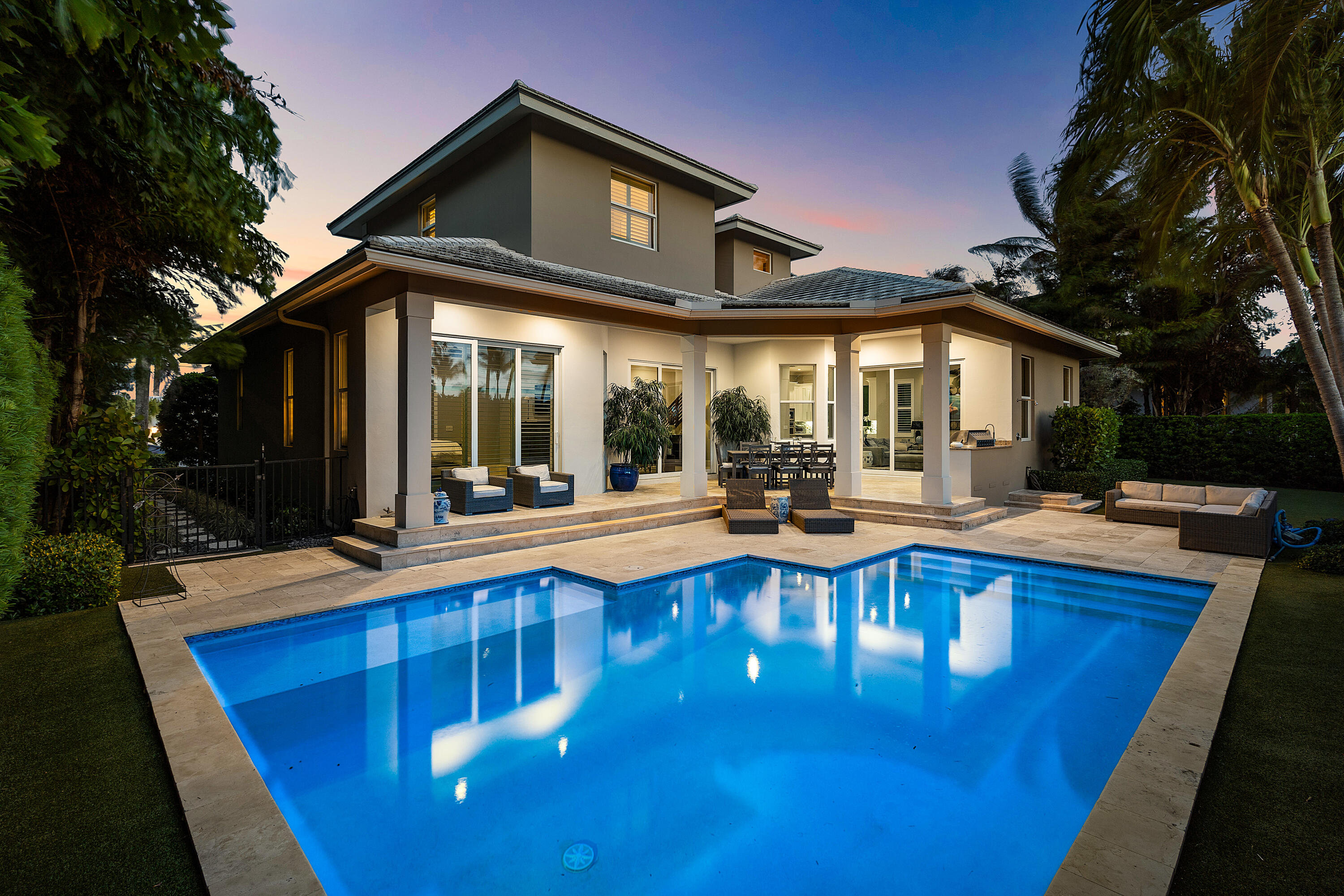33 Spanish Riv Ocean Ridge, FL 33435