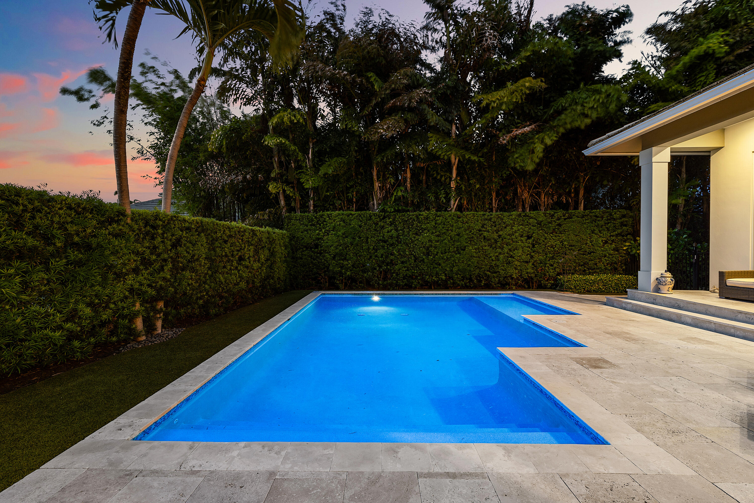 33 Spanish Riv Ocean Ridge, FL 33435