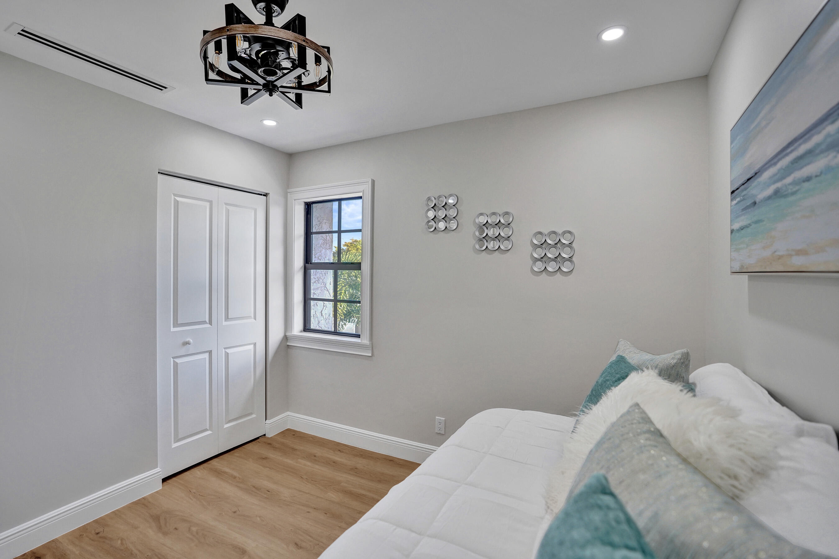 308 Greymon West Palm Beach, FL 33405