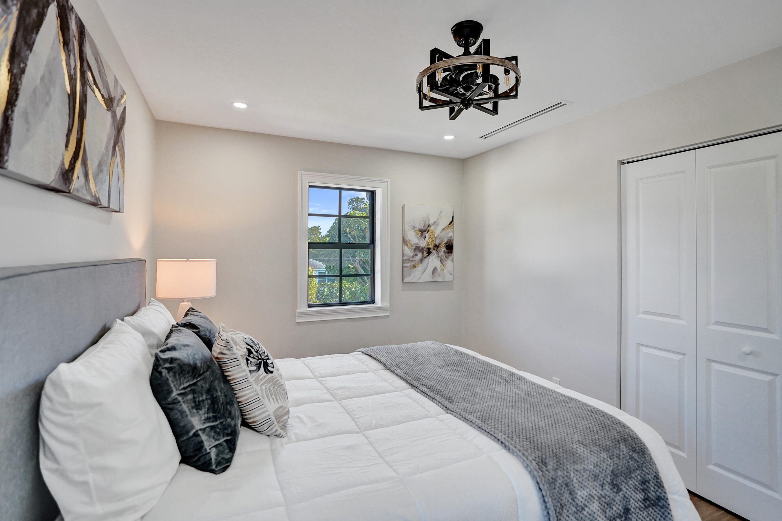 308 Greymon West Palm Beach, FL 33405