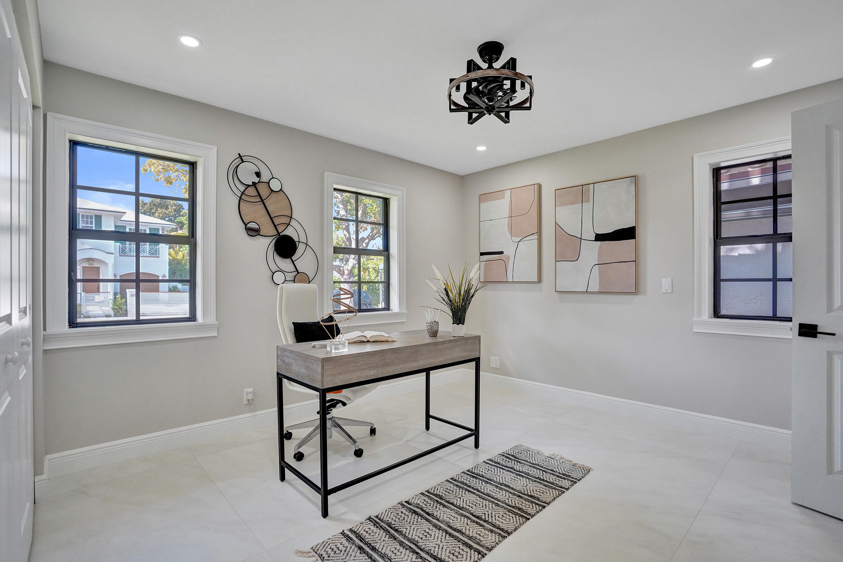 308 Greymon West Palm Beach, FL 33405