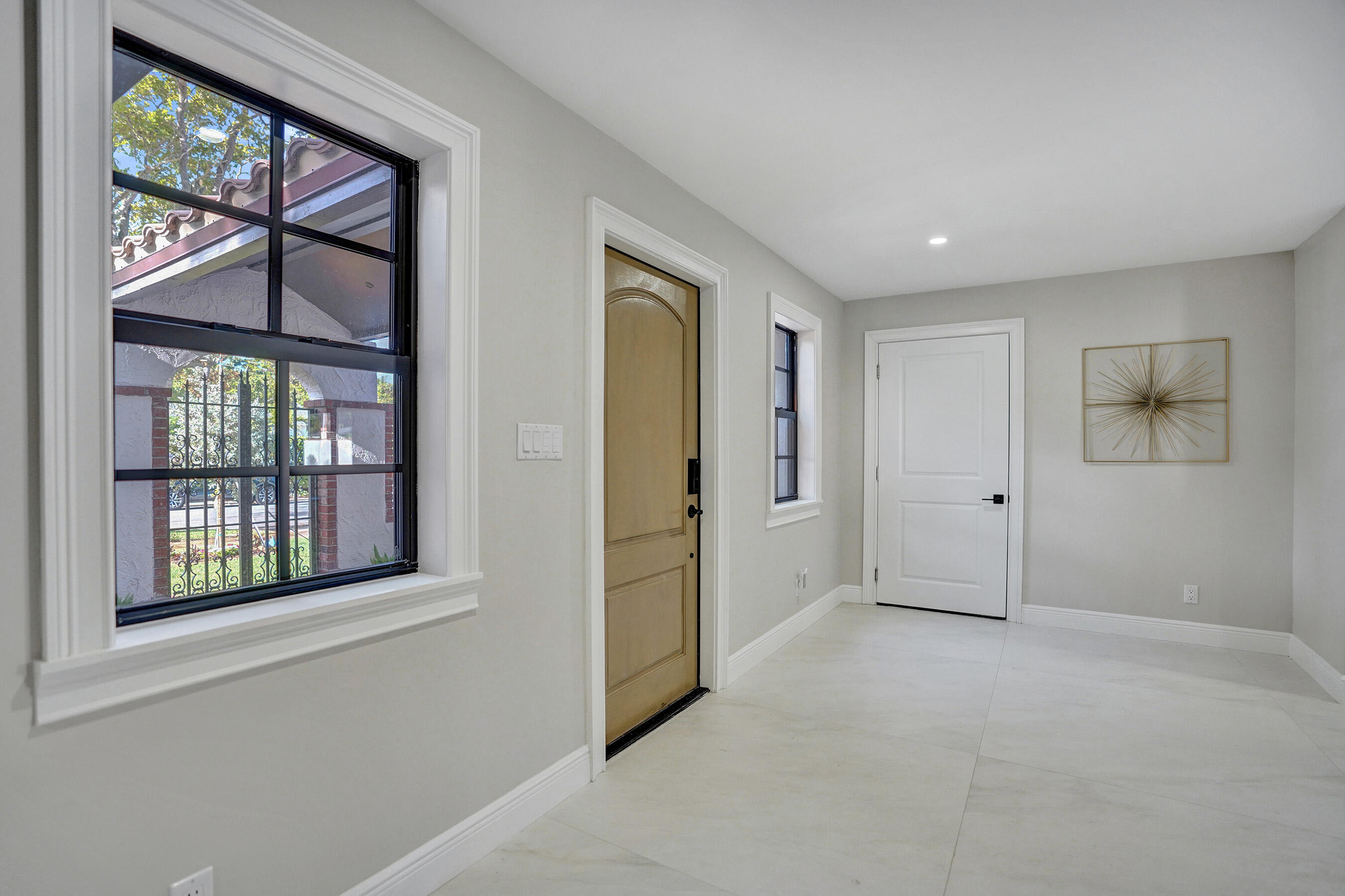 308 Greymon West Palm Beach, FL 33405