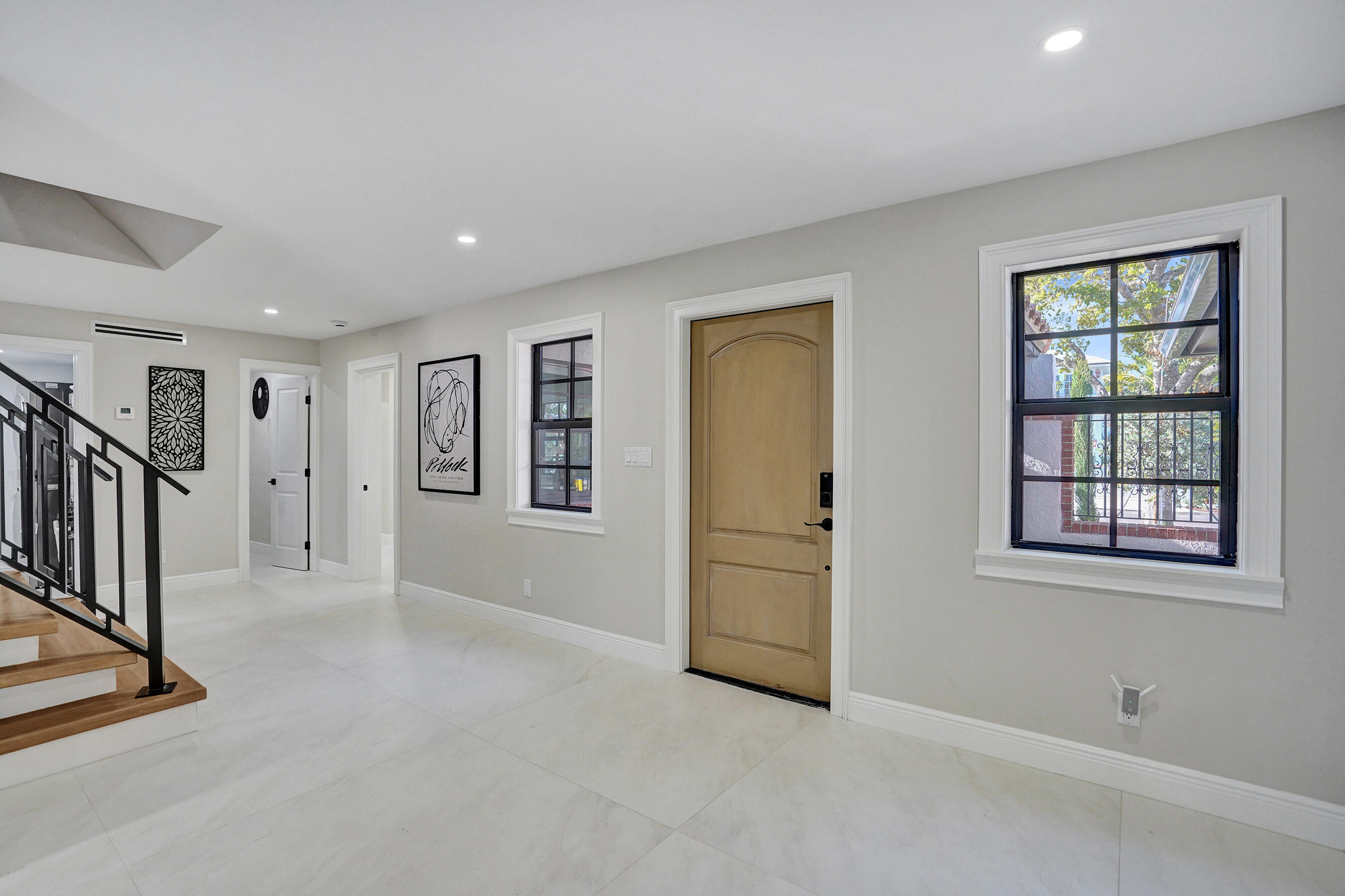 308 Greymon West Palm Beach, FL 33405