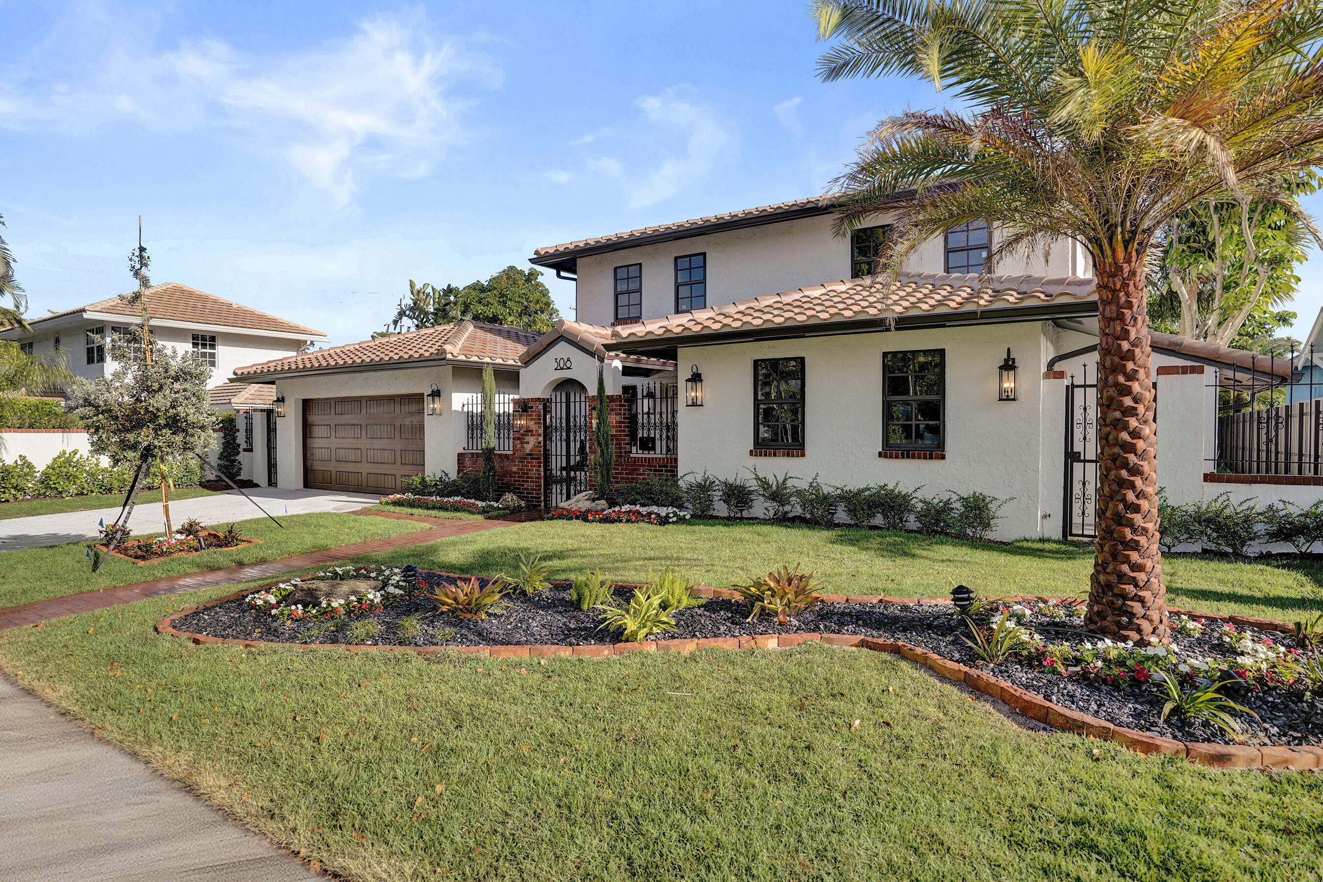 308 Greymon West Palm Beach, FL 33405