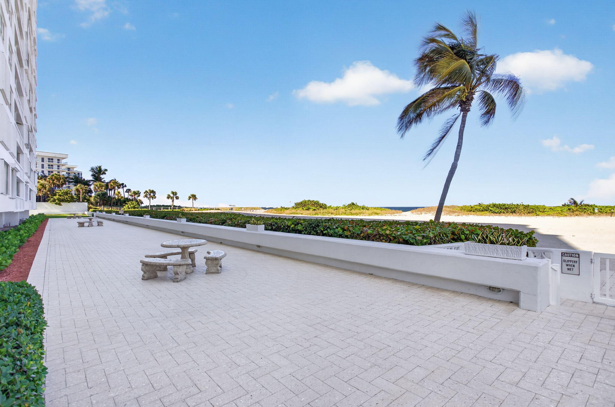 1012 N Ocean #408 Pompano Beach, FL 33062