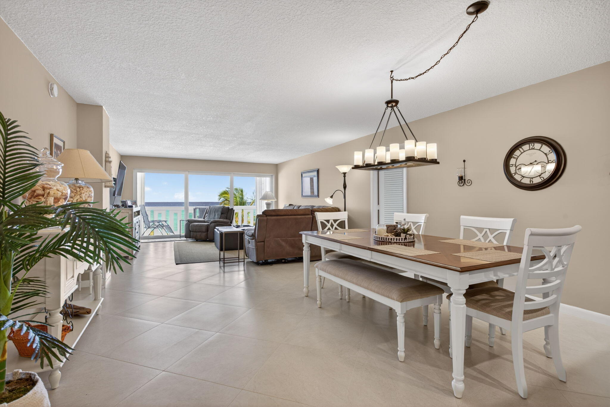 1012 N Ocean #408 Pompano Beach, FL 33062