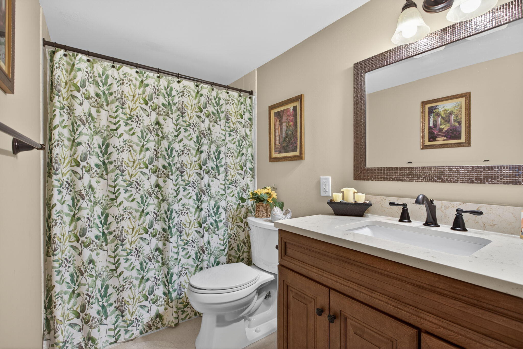 1012 N Ocean #408 Pompano Beach, FL 33062