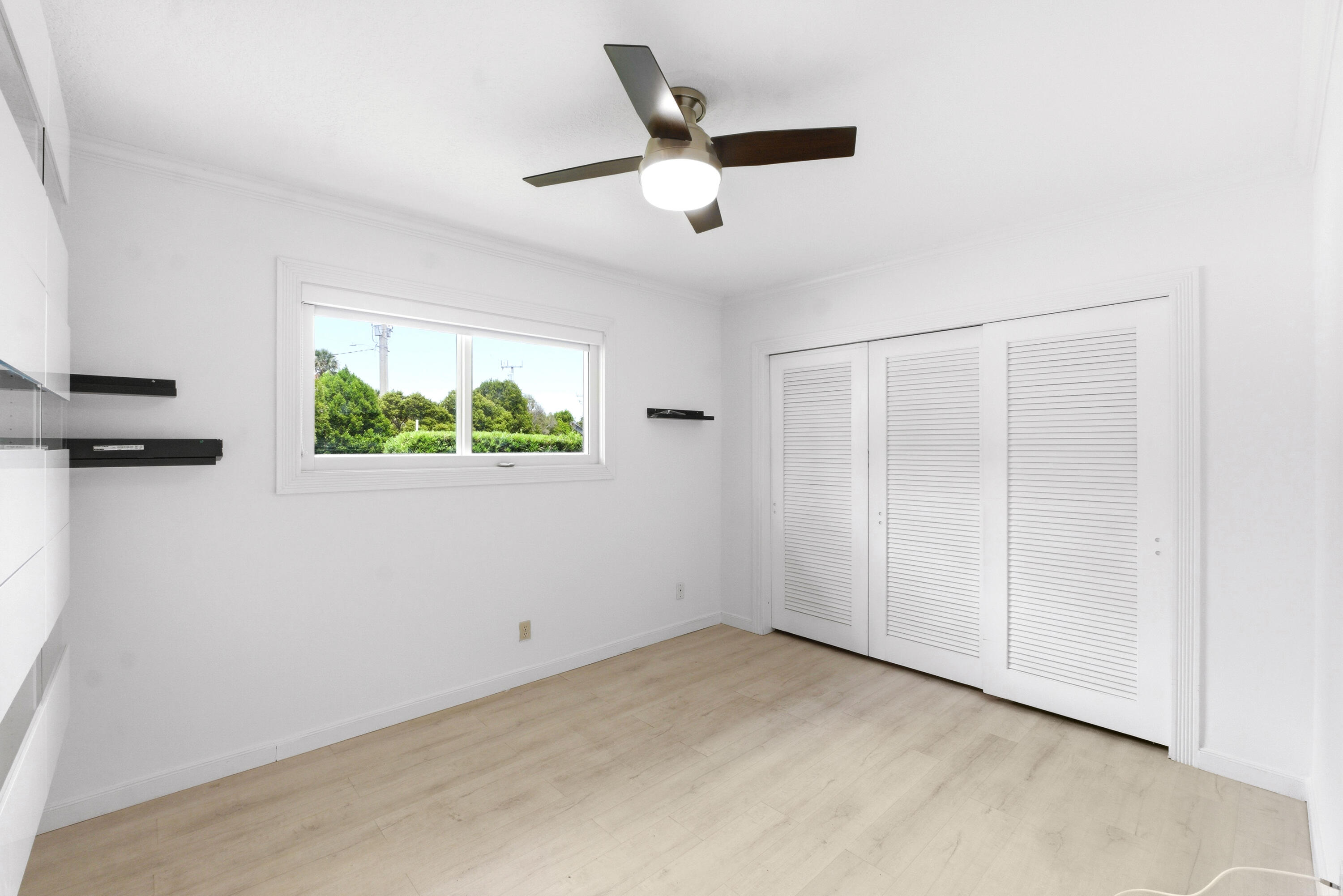 5900 Bayview Fort Lauderdale, FL 33308
