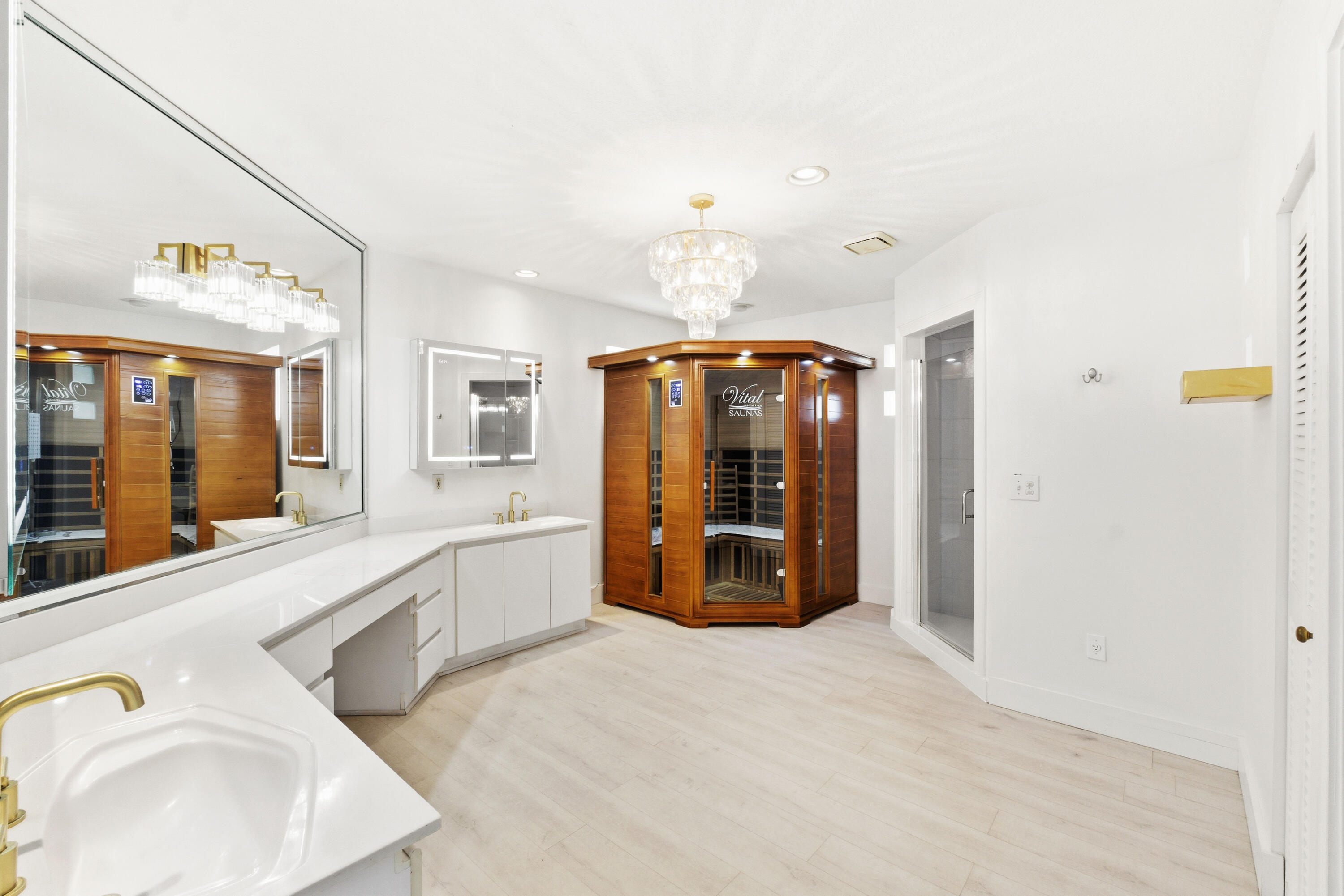 5900 Bayview Fort Lauderdale, FL 33308