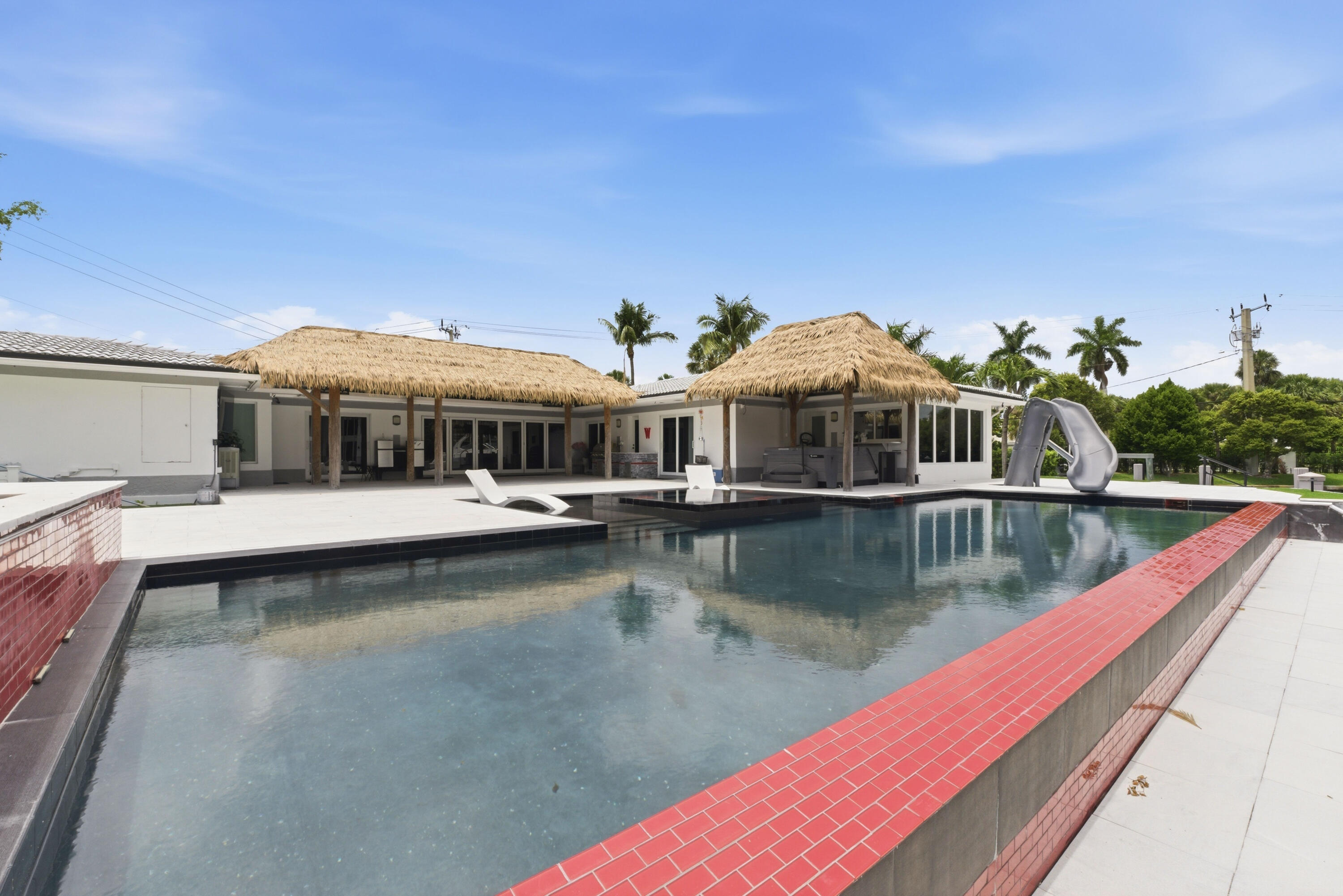 5900 Bayview Fort Lauderdale, FL 33308