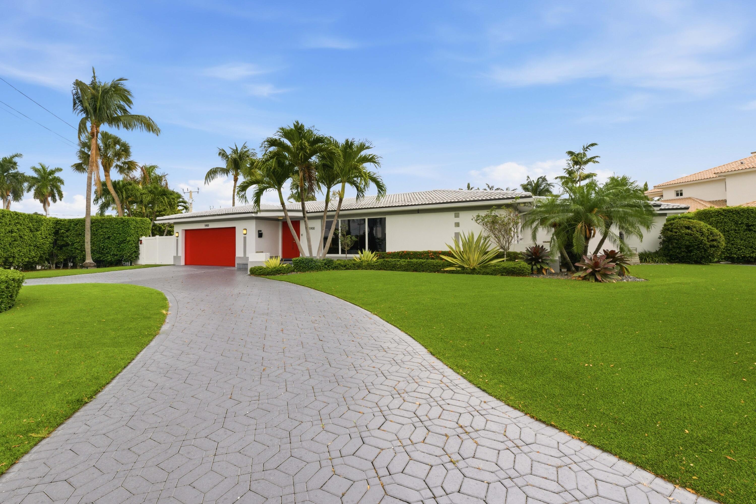 5900 Bayview Fort Lauderdale, FL 33308