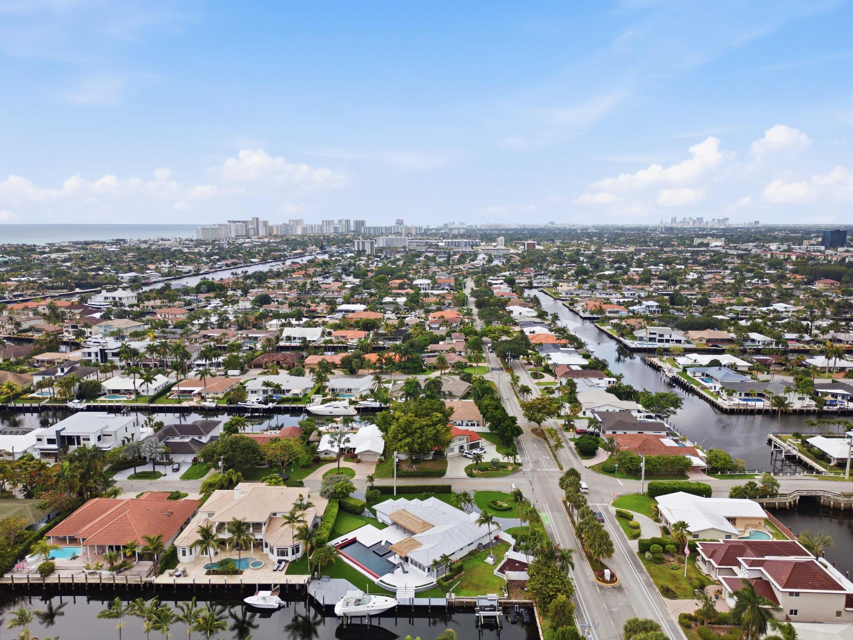 5900 Bayview Fort Lauderdale, FL 33308
