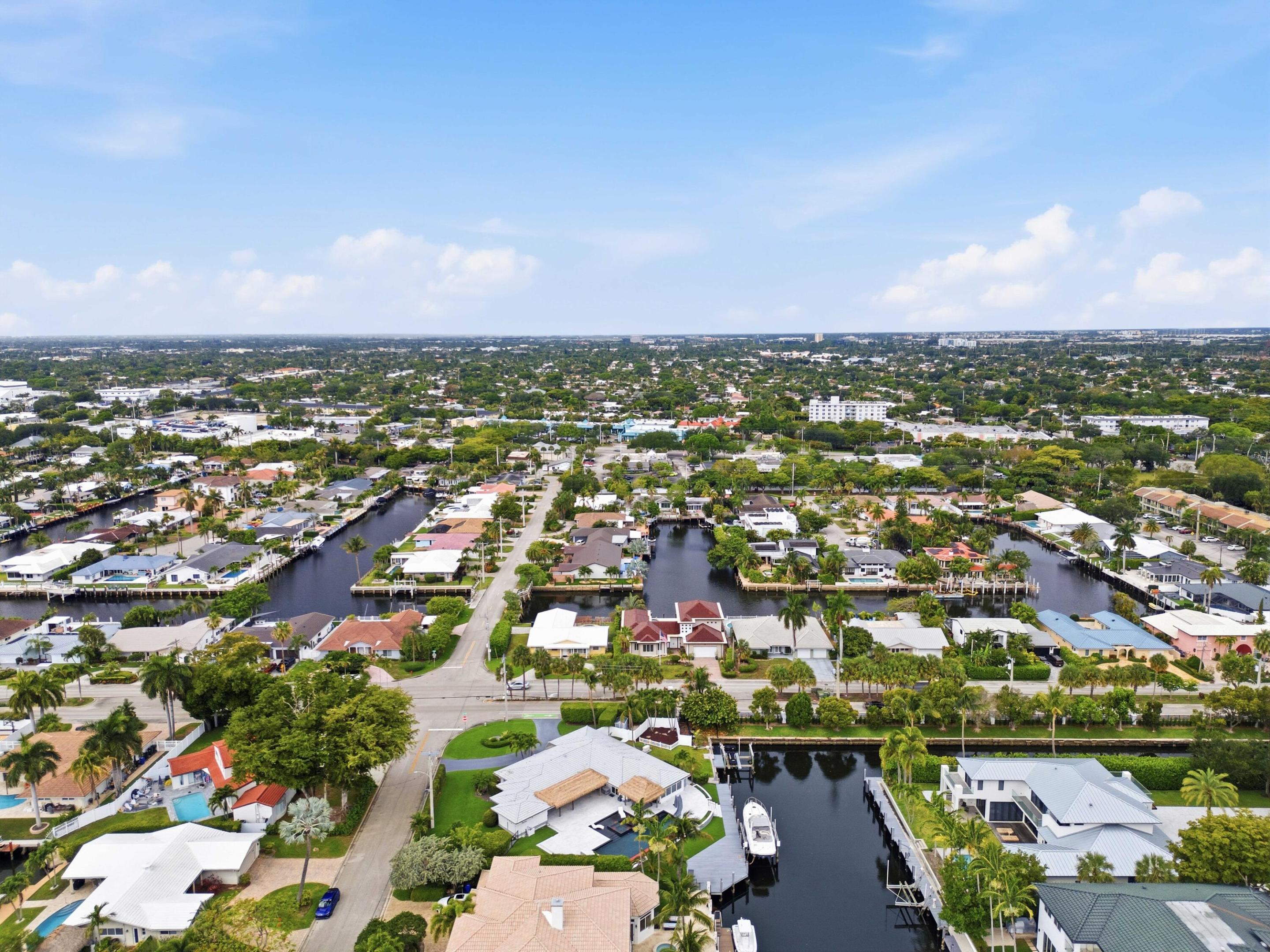 5900 Bayview Fort Lauderdale, FL 33308