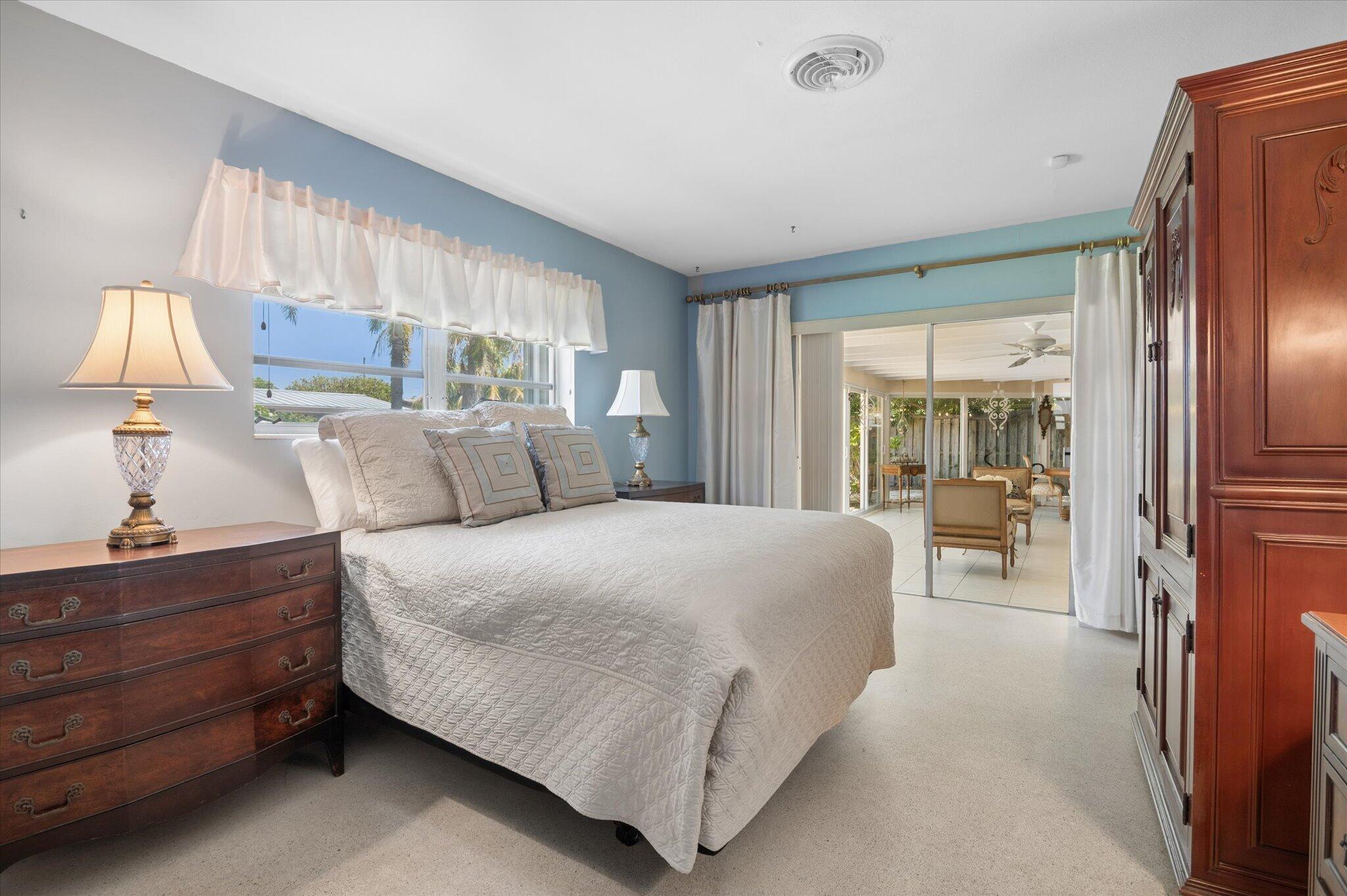 611 SE 11th Pompano Beach, FL 33060