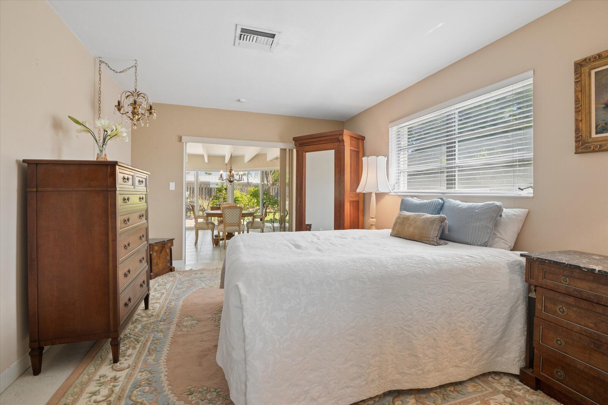 611 SE 11th Pompano Beach, FL 33060
