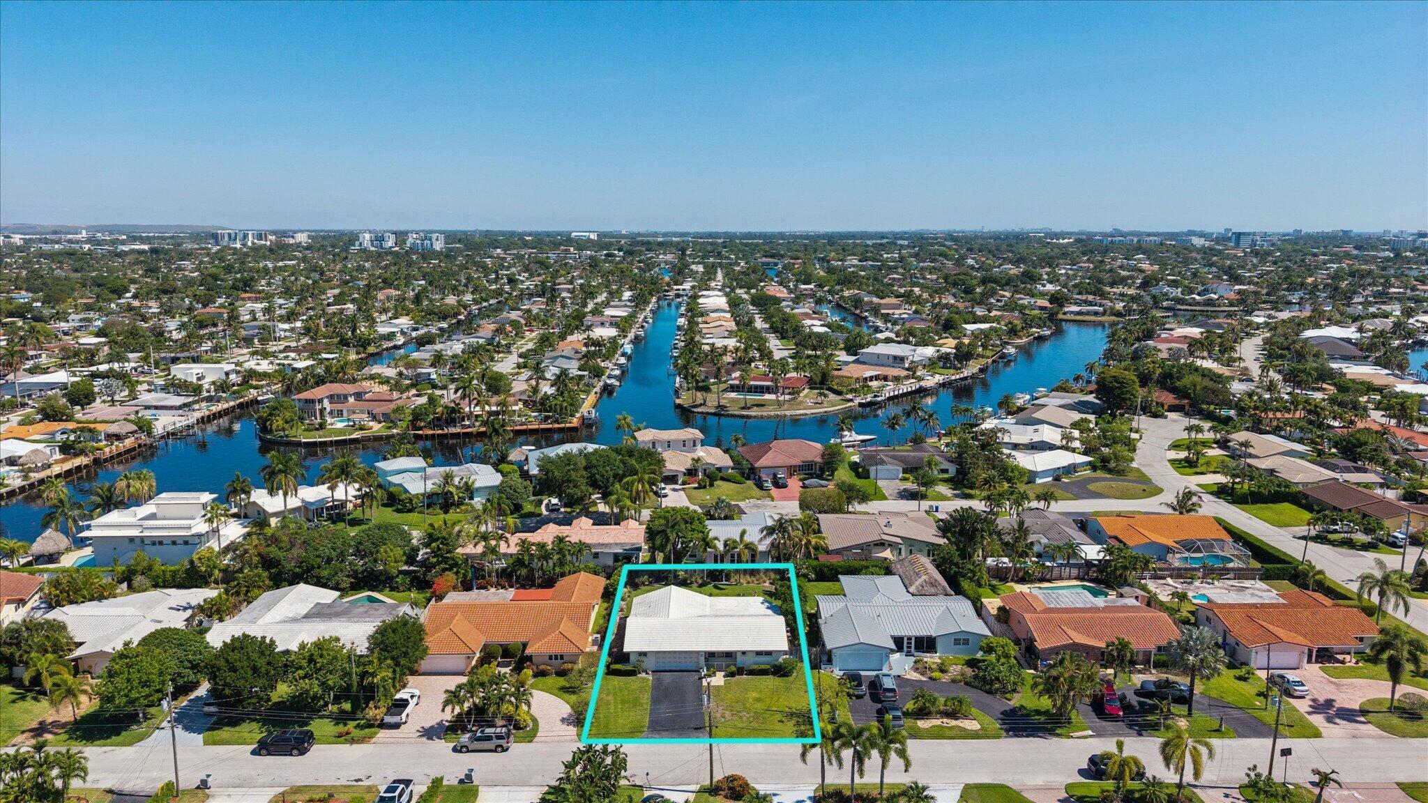 611 SE 11th Pompano Beach, FL 33060