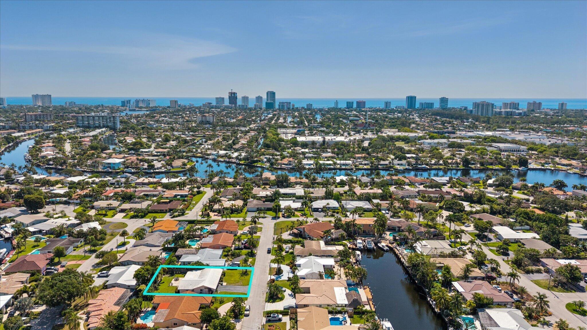 611 SE 11th Pompano Beach, FL 33060