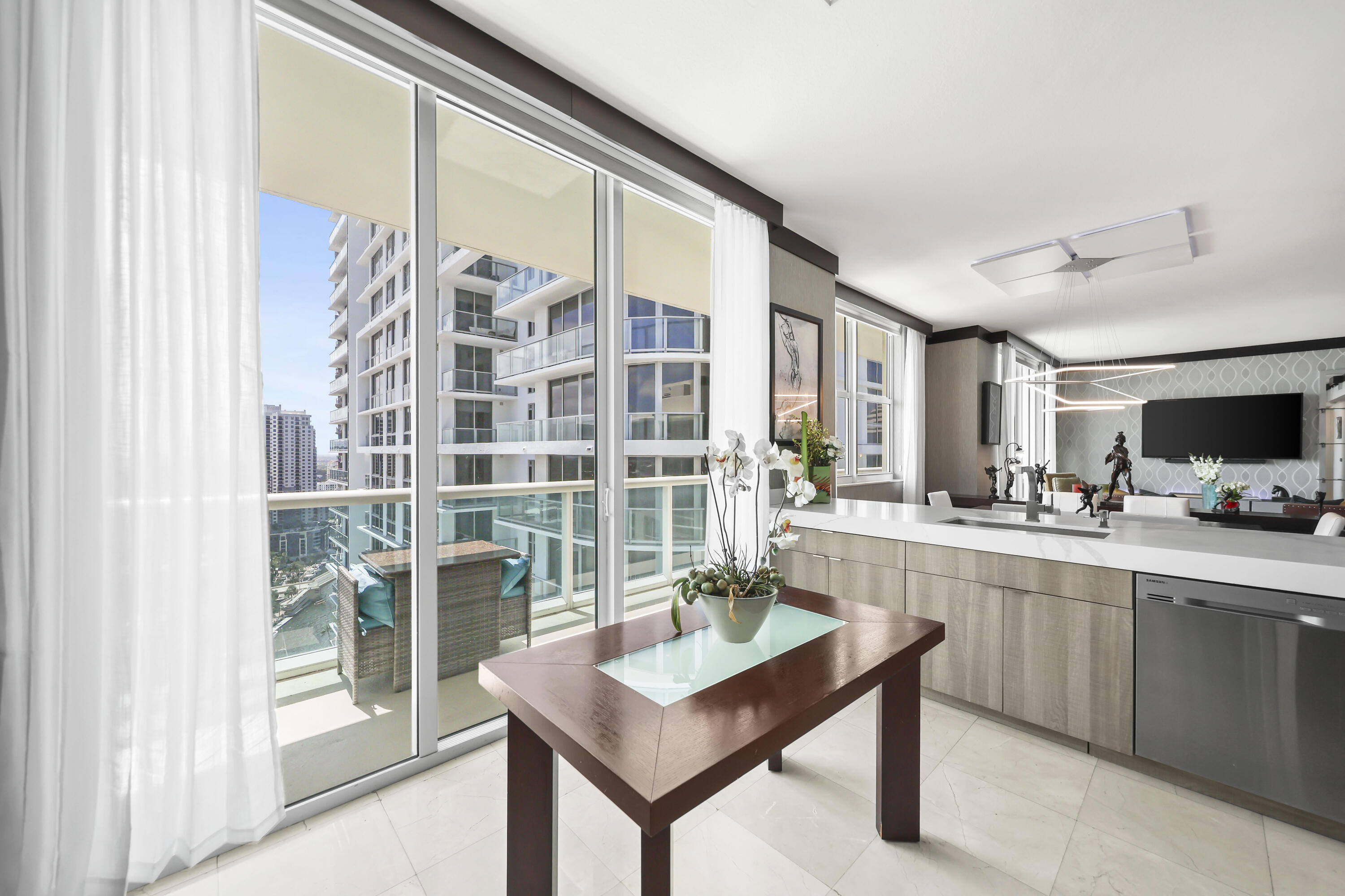 347 N New Riv #Ph 4 Fort Lauderdale, FL 33301