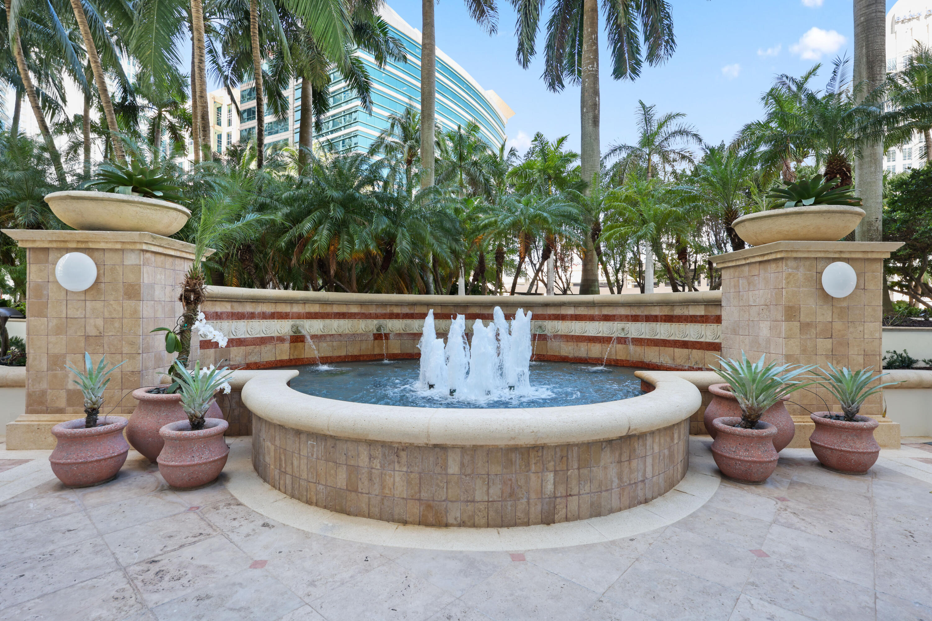347 N New Riv #Ph 4 Fort Lauderdale, FL 33301
