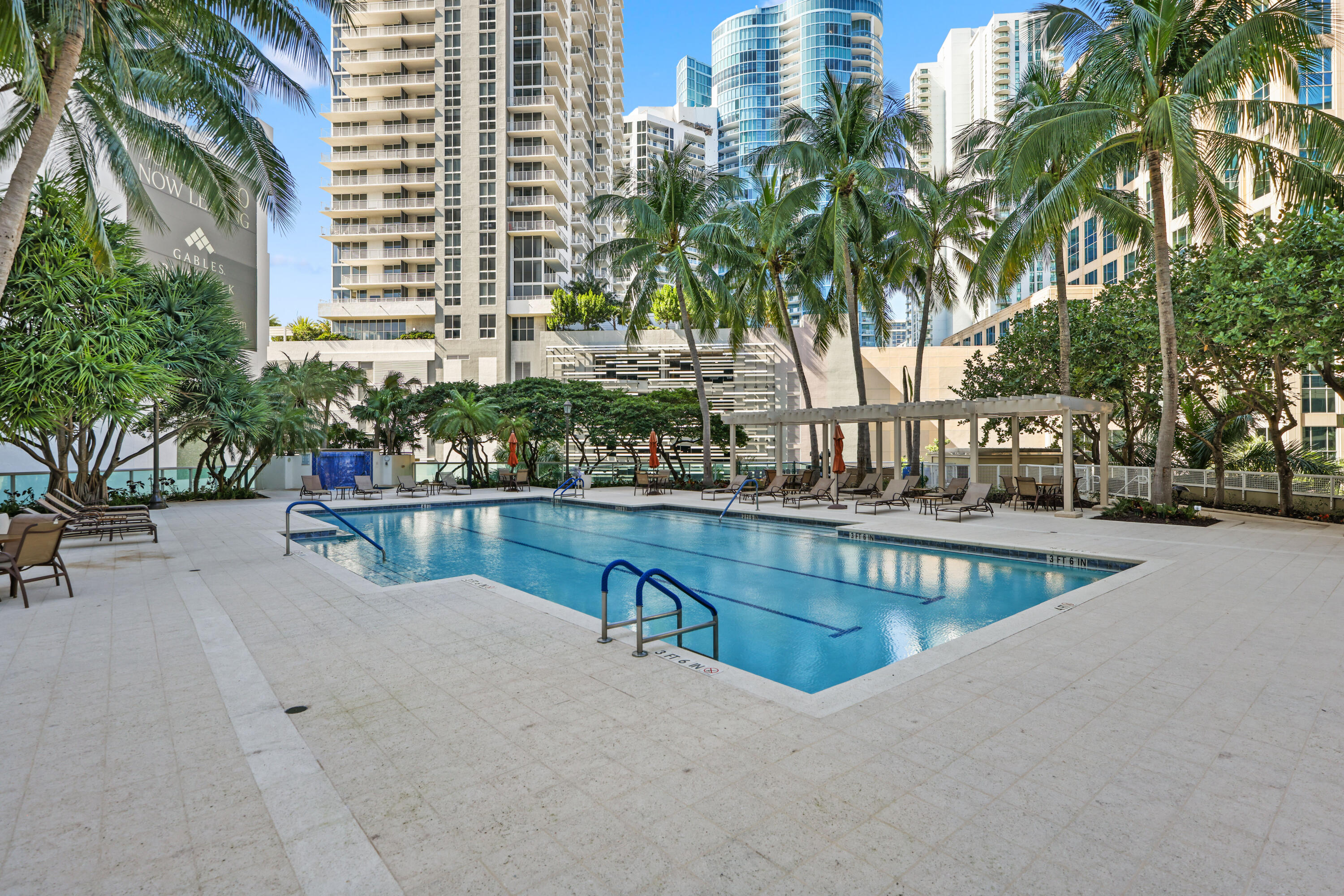 347 N New Riv #Ph 4 Fort Lauderdale, FL 33301