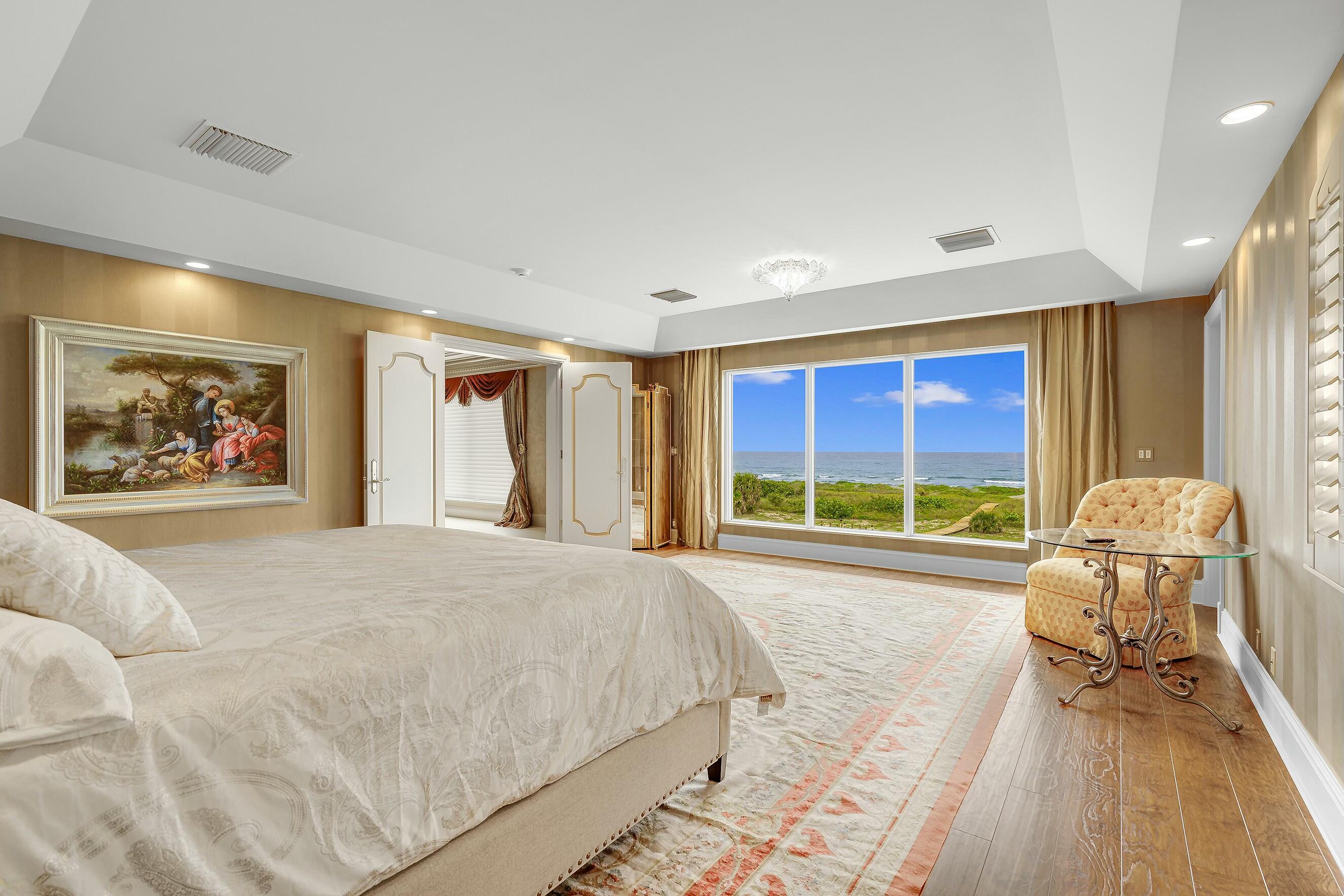 477 S Bch Rd Jupiter Island, FL 33455