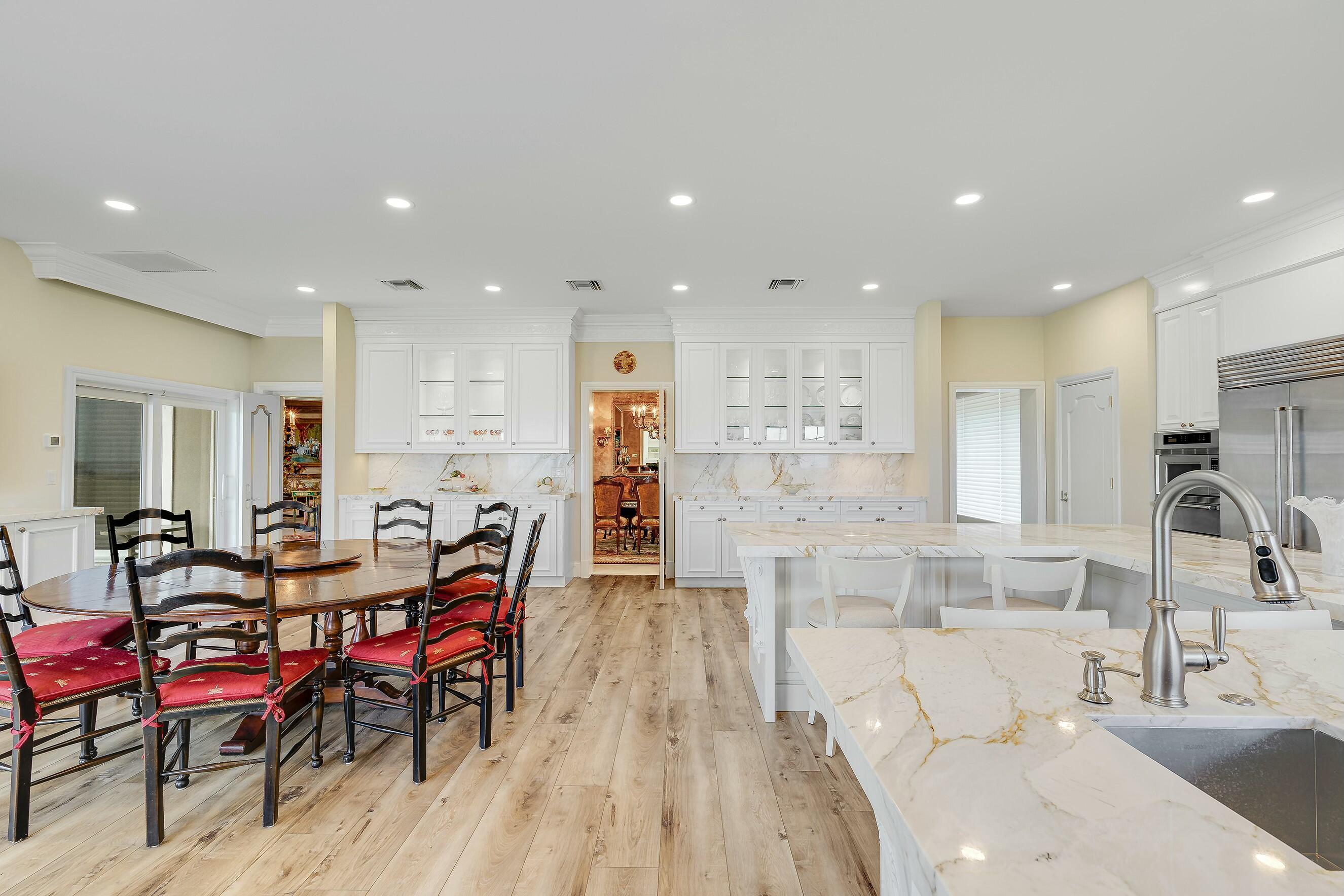 477 S Bch Rd Jupiter Island, FL 33455